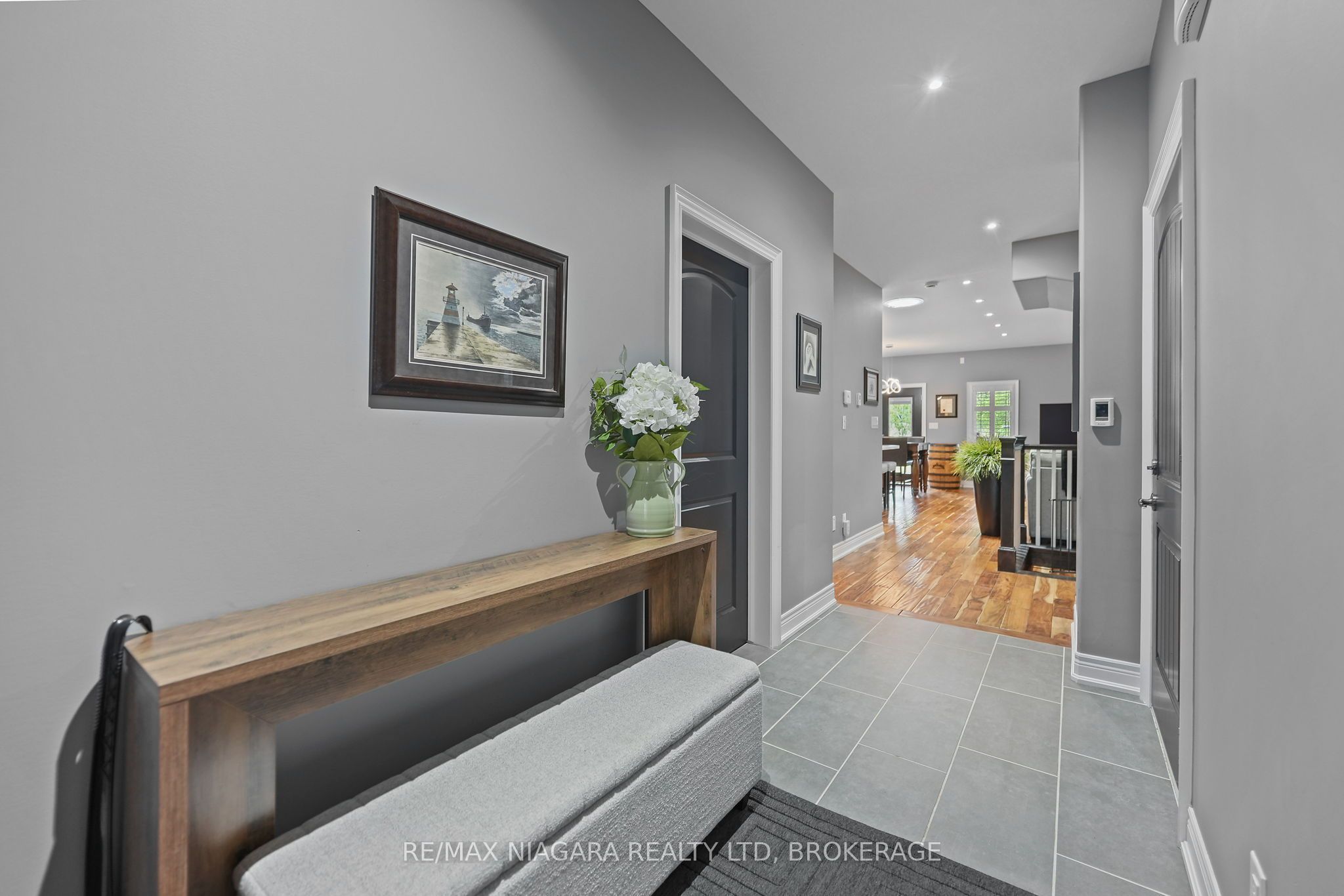 7245 Optimist Lane Property Photo 5