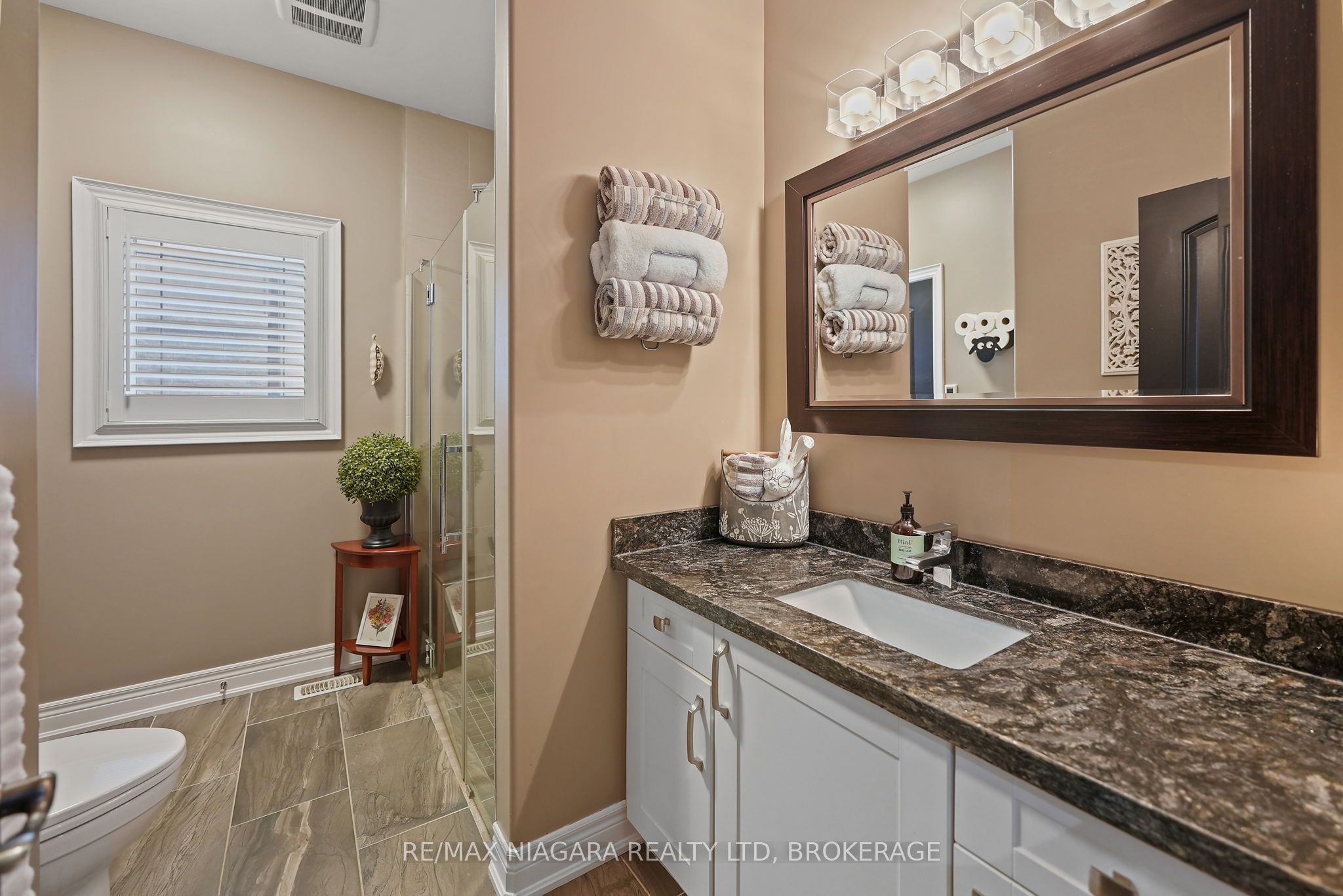 7245 Optimist Lane Property Photo 15