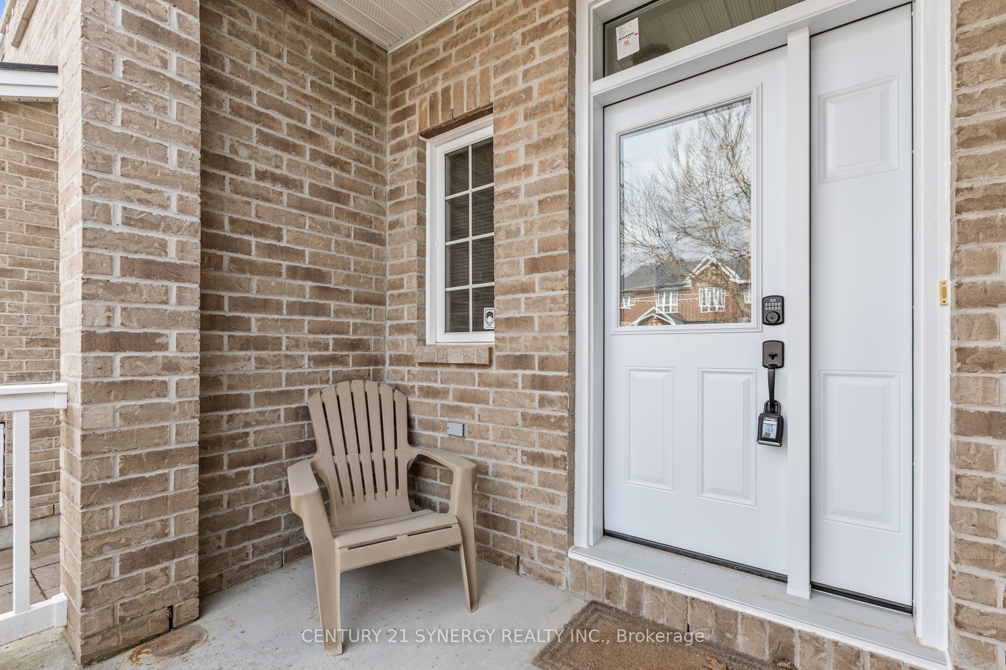 430 Foxhall Way Property Photo 4