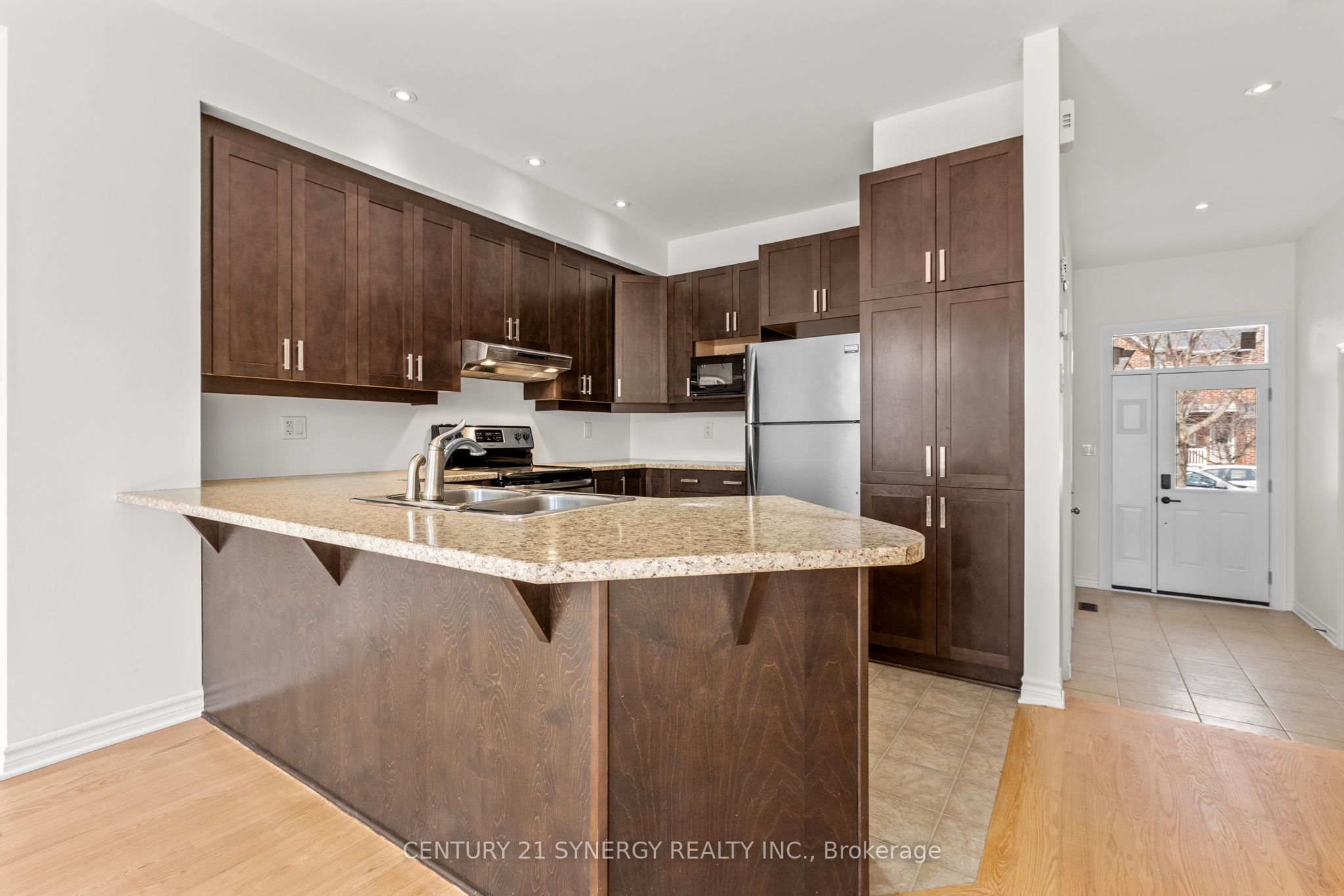 430 Foxhall Way Property Photo 13