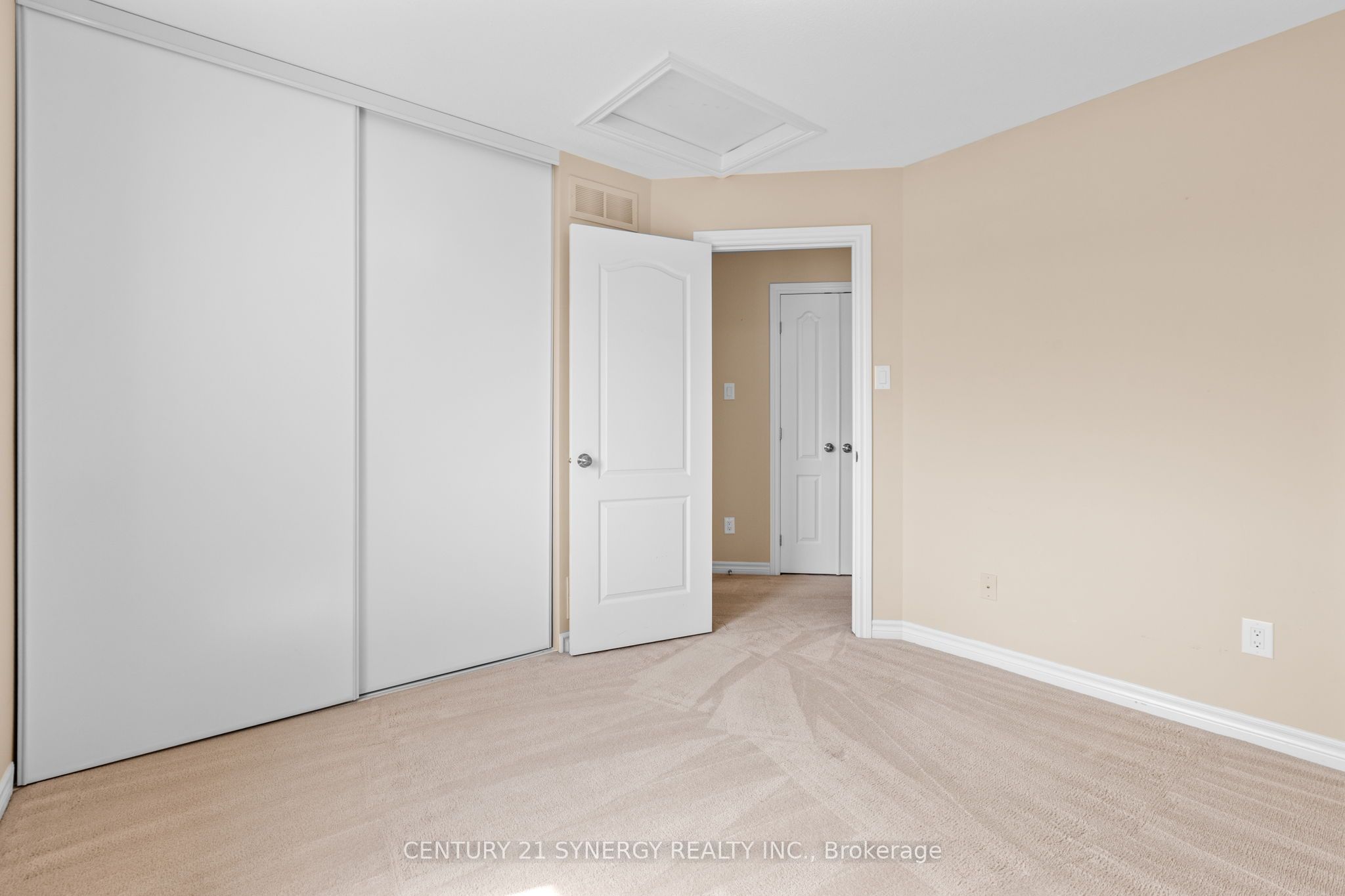430 Foxhall Way Property Photo 24