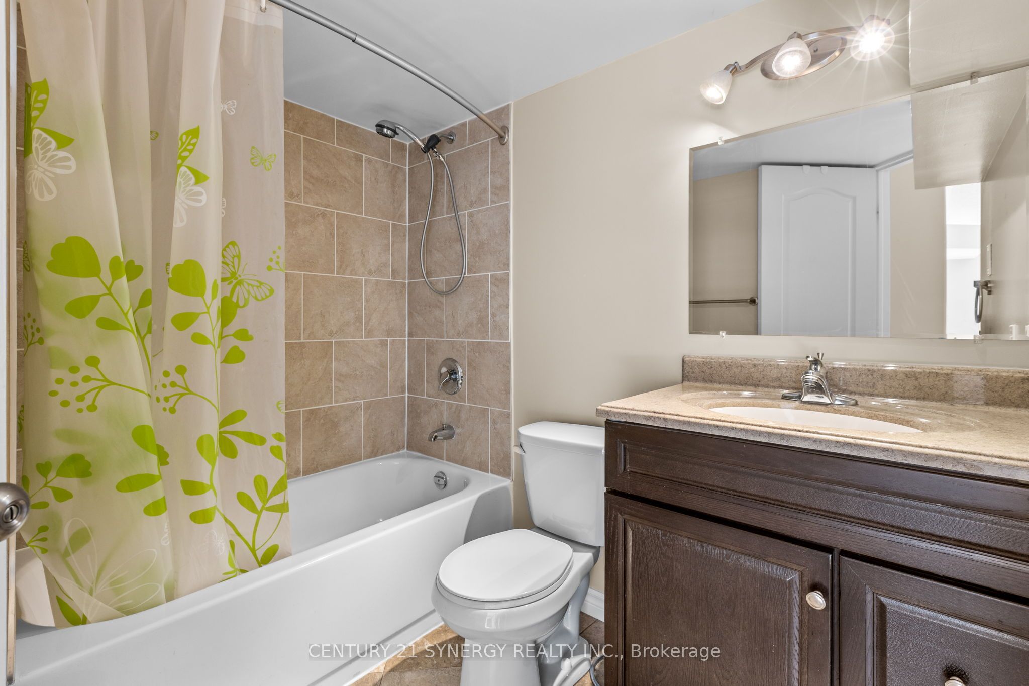 430 Foxhall Way Property Photo 28
