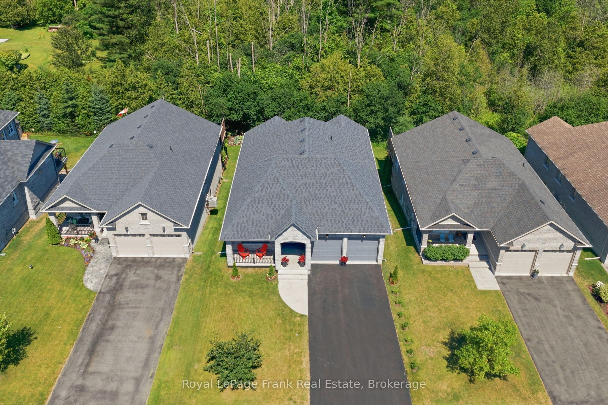 1296 Alder Road Property Photo 2