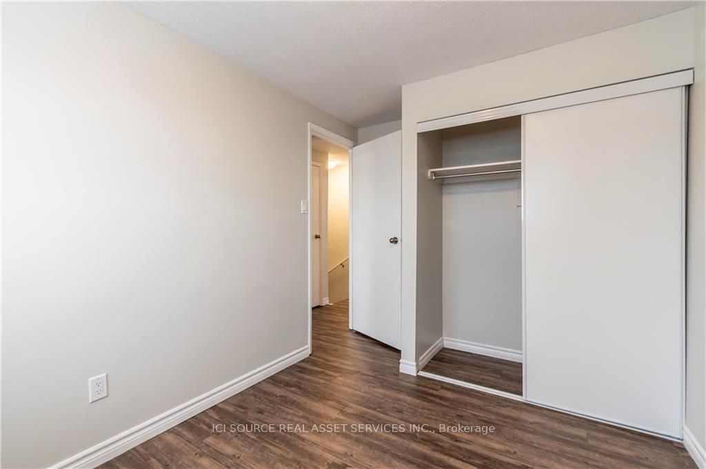 205 Carlyle Drive 45 Property Photo 10