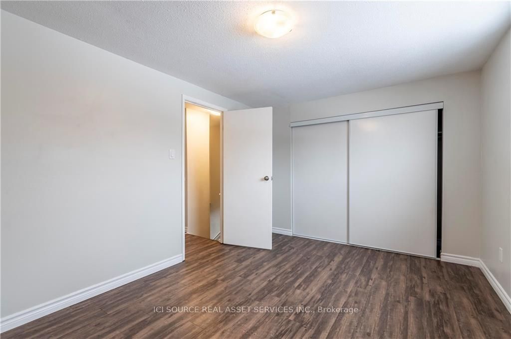 205 Carlyle Drive 45 Property Photo 17