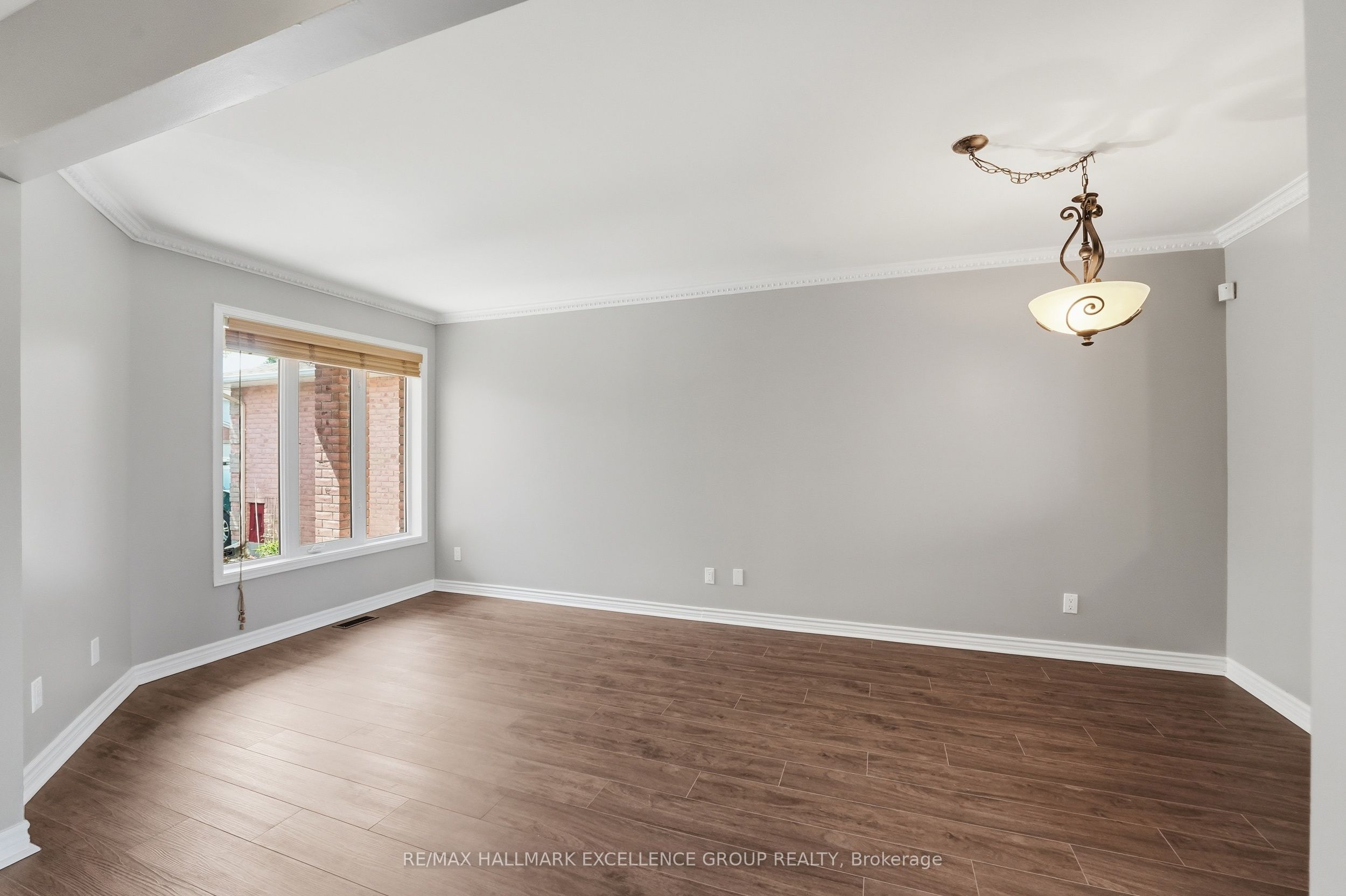 887 Nesting Way Property Photo 13