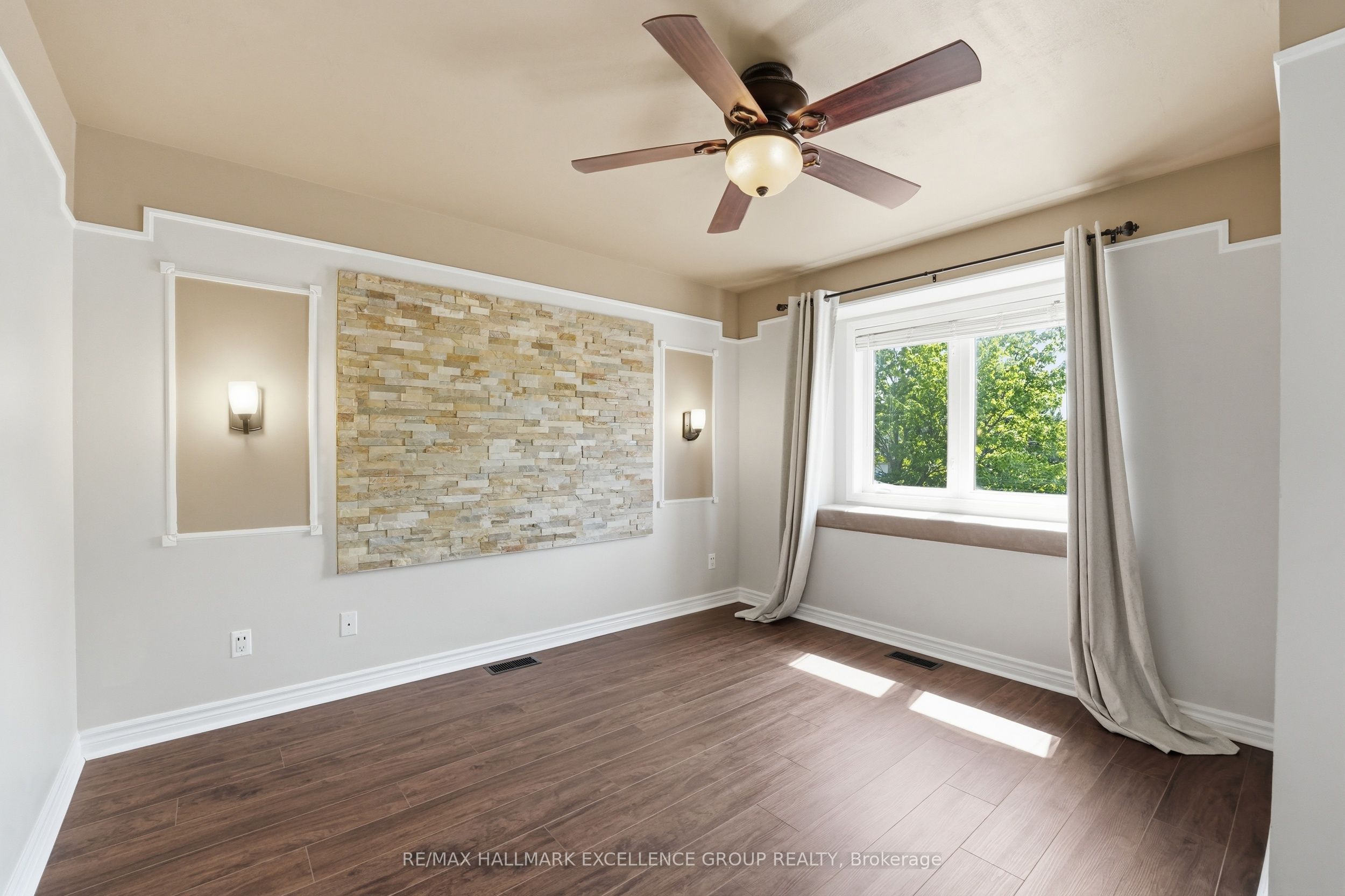 887 Nesting Way Property Photo 25