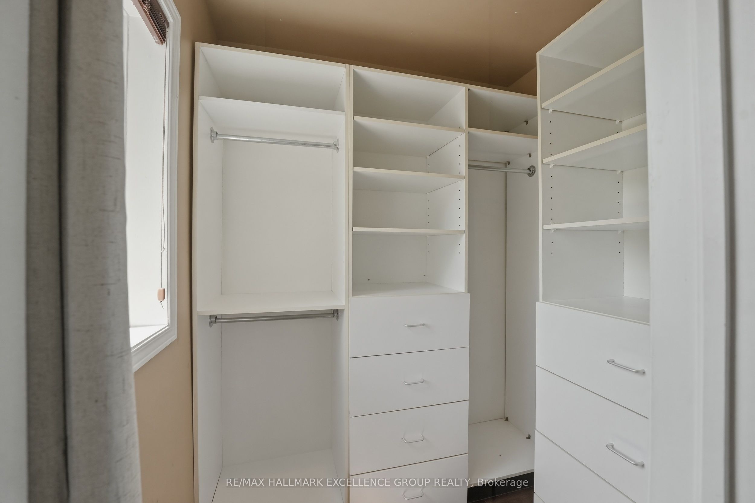 887 Nesting Way Property Photo 28