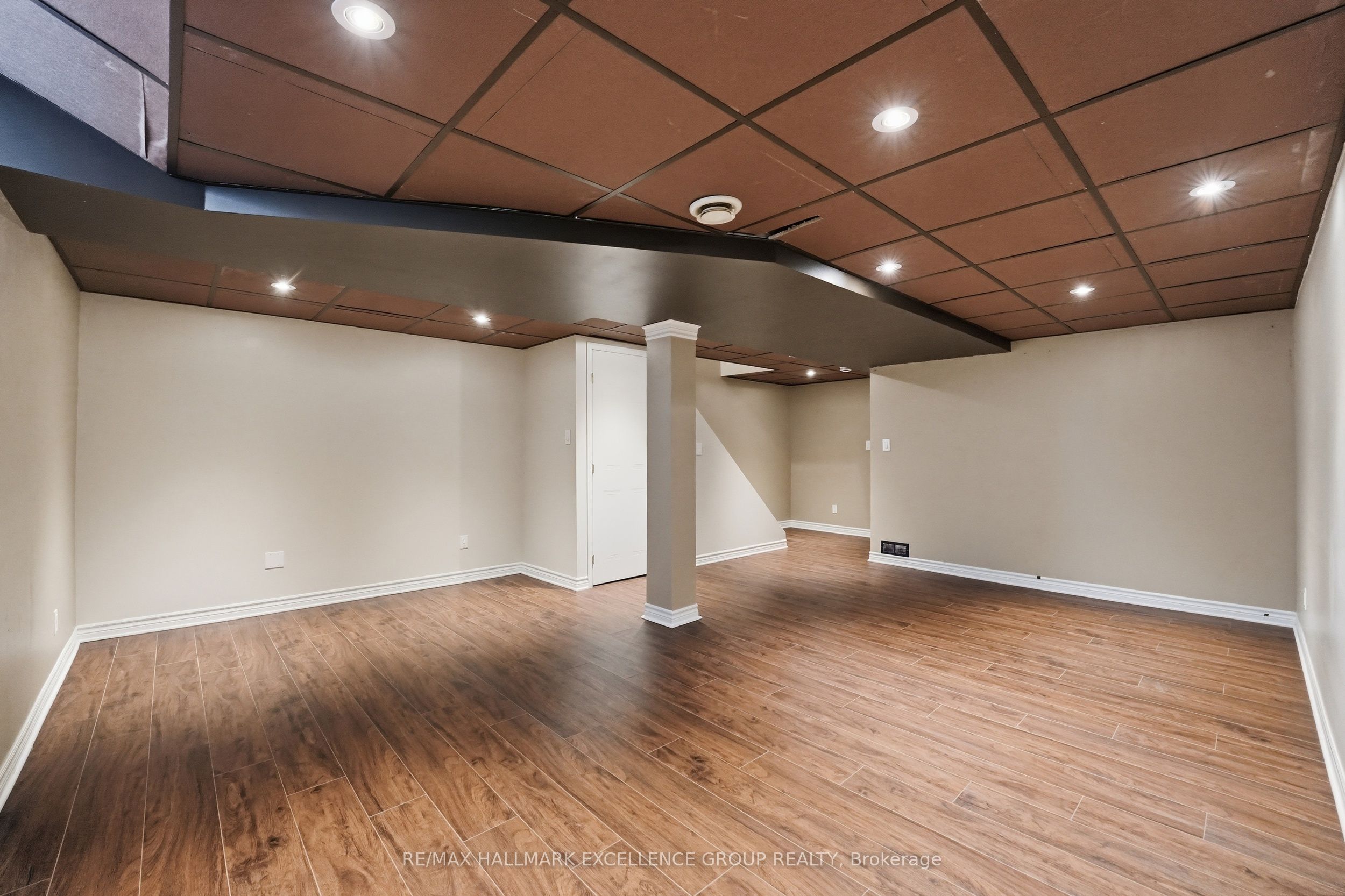 887 Nesting Way Property Photo 38