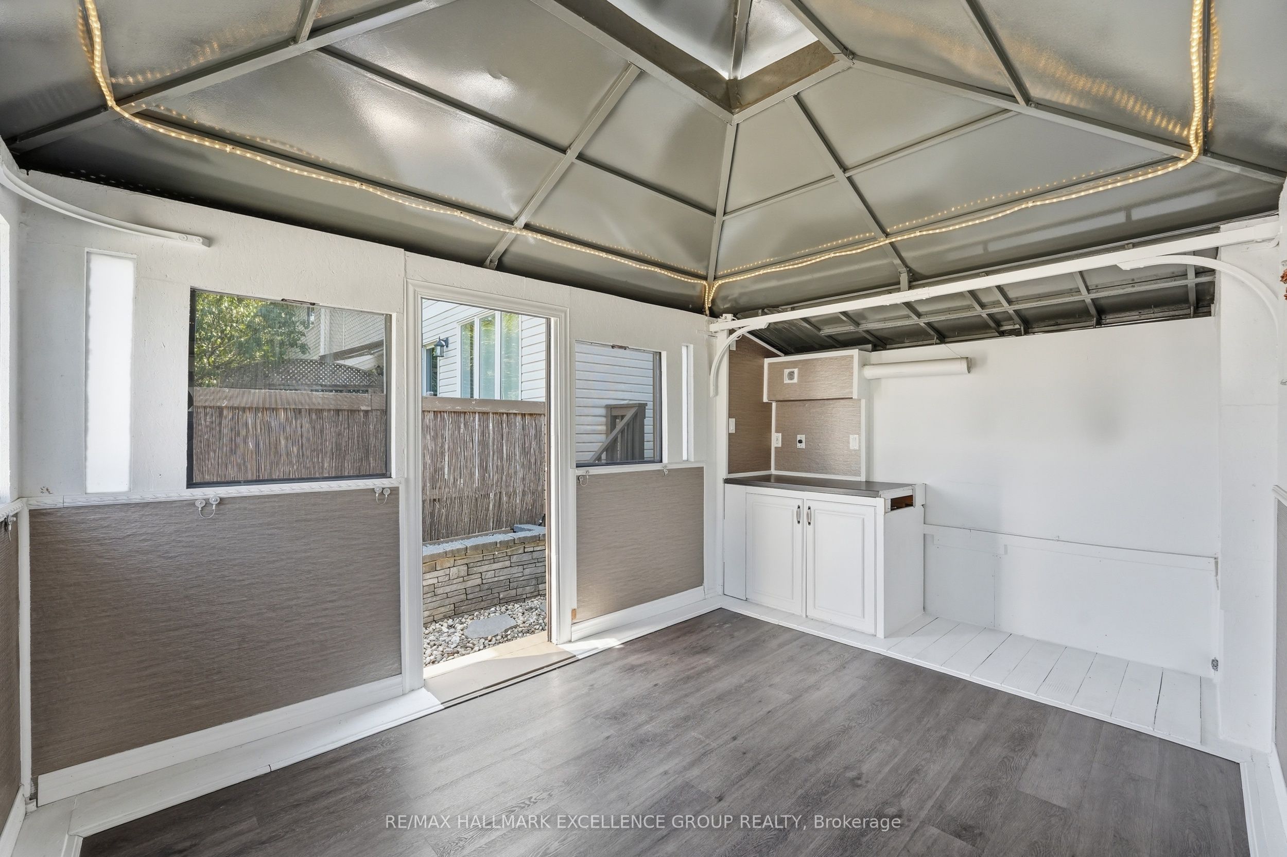 887 Nesting Way Property Photo 43