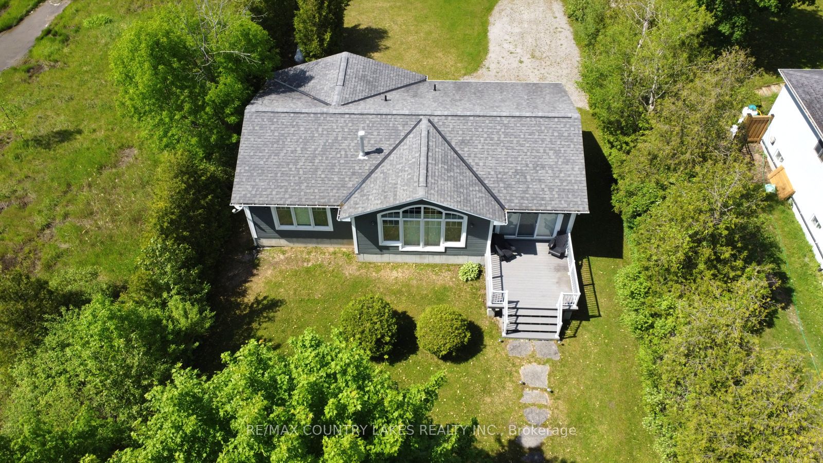 275 Mcguire Beach Road Property Photo 10