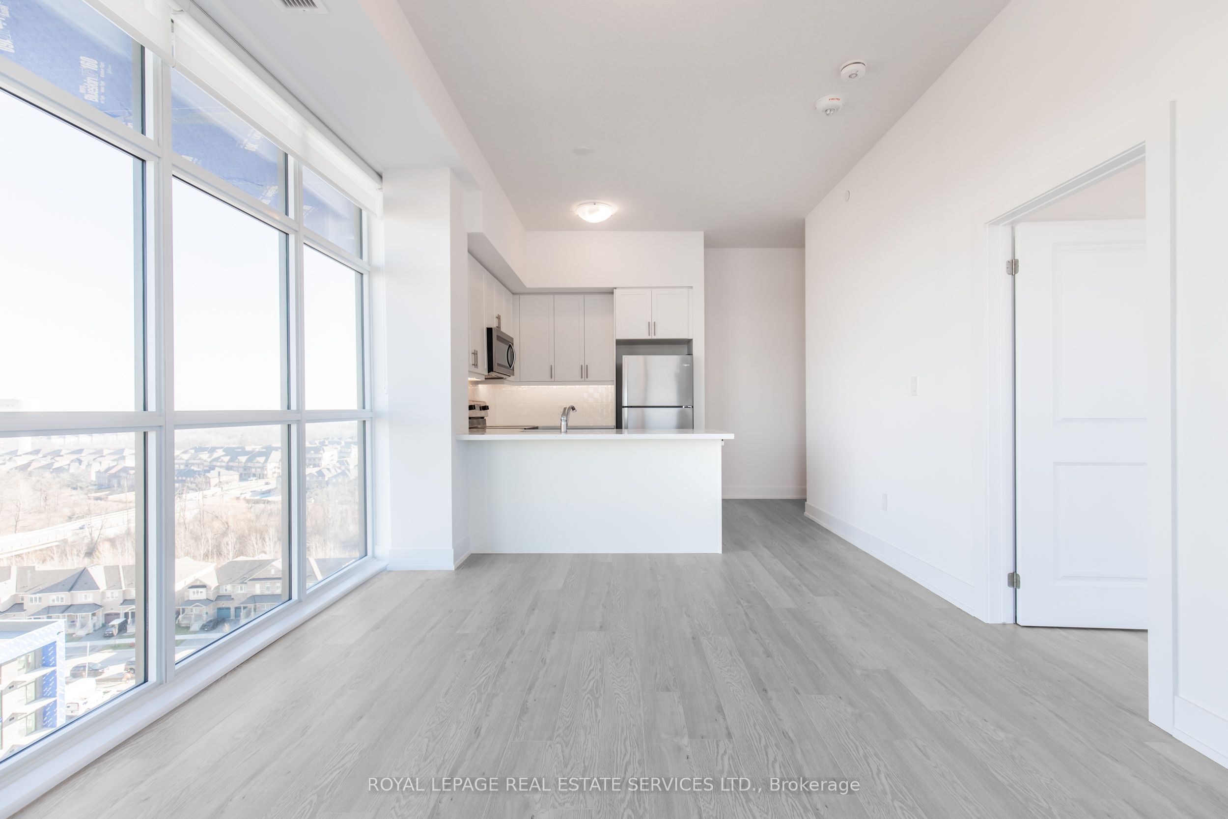 460 Dundas Street E 1205 Property Photo 12