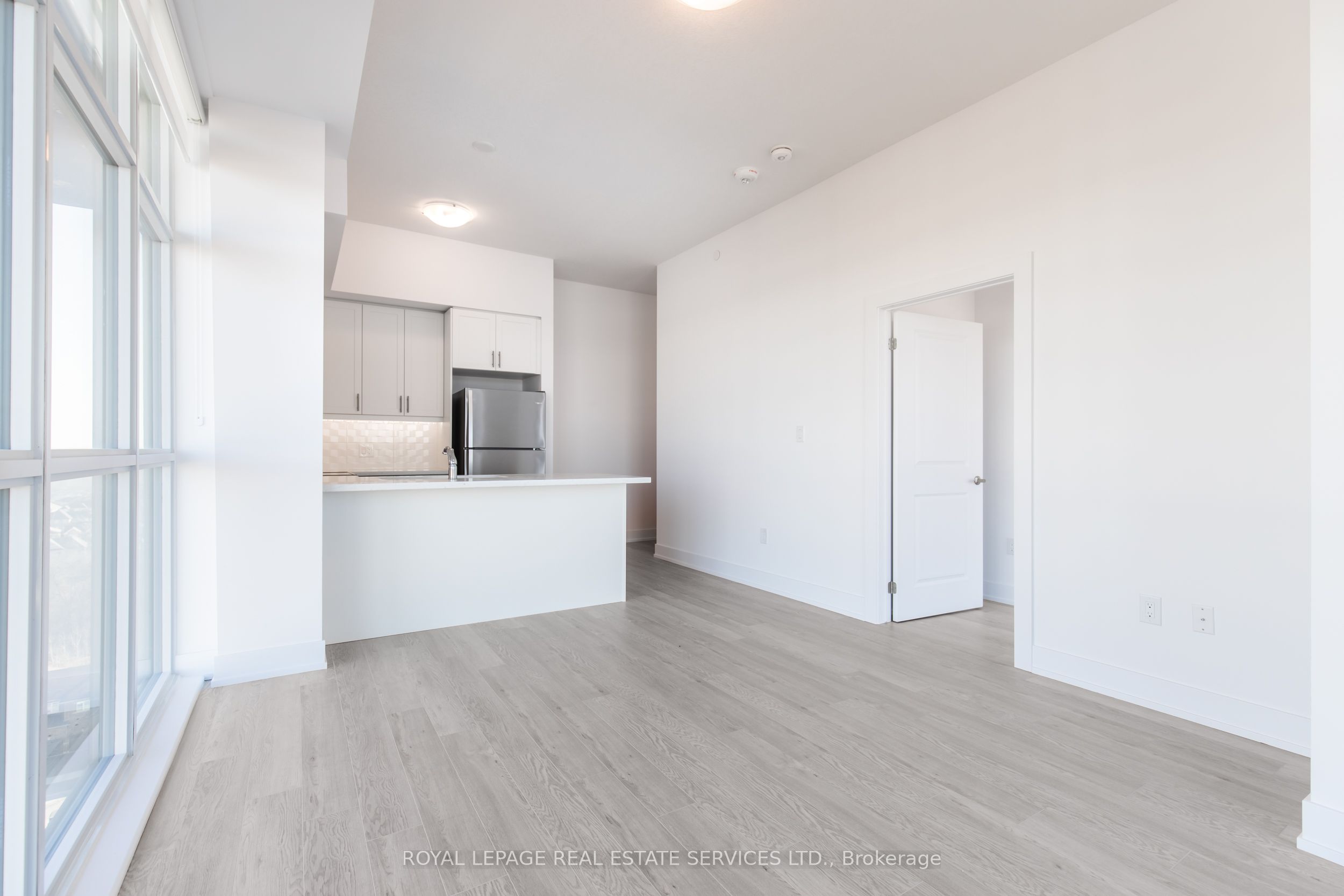 460 Dundas Street E 1205 Property Photo 13