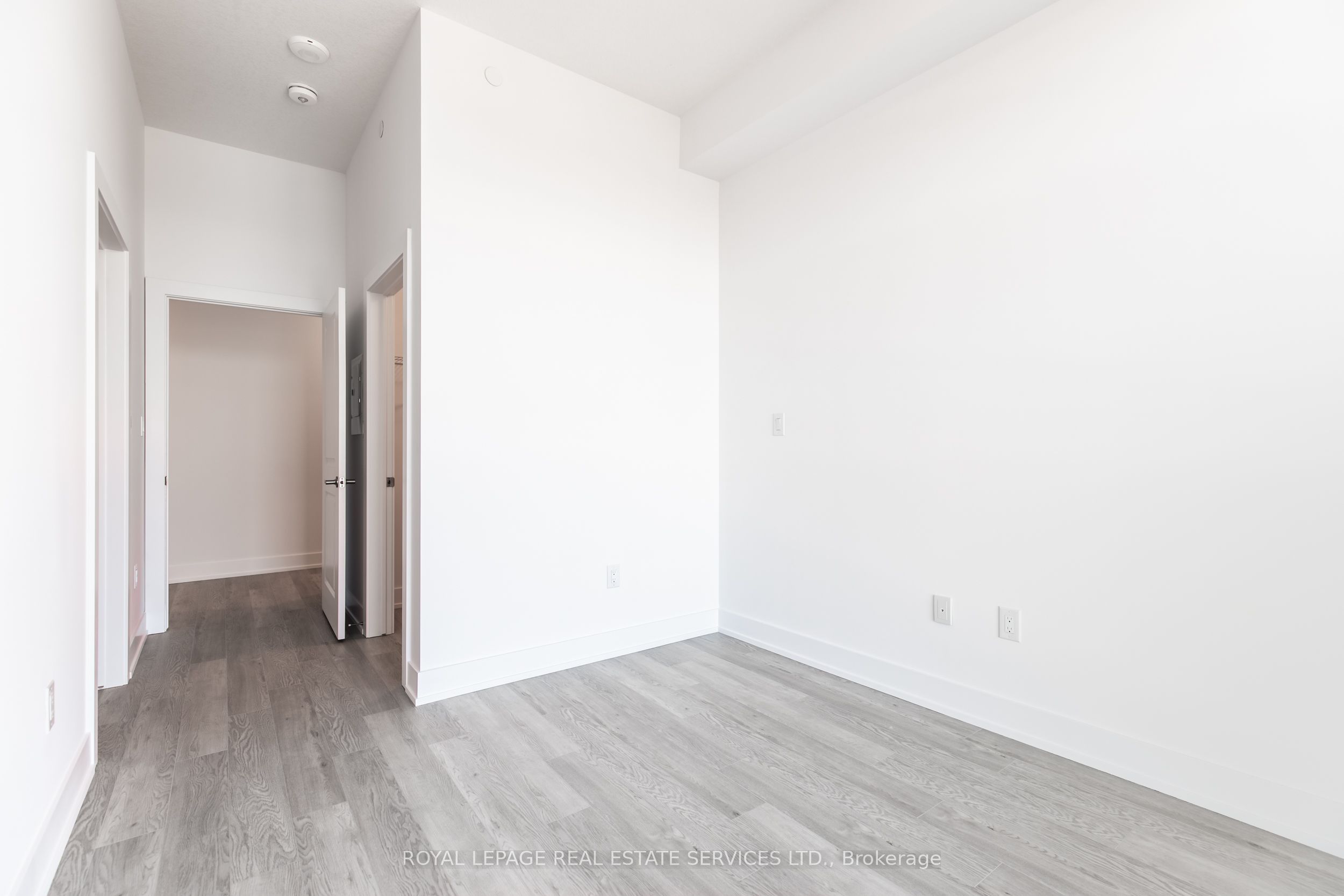 460 Dundas Street E 1205 Property Photo 25