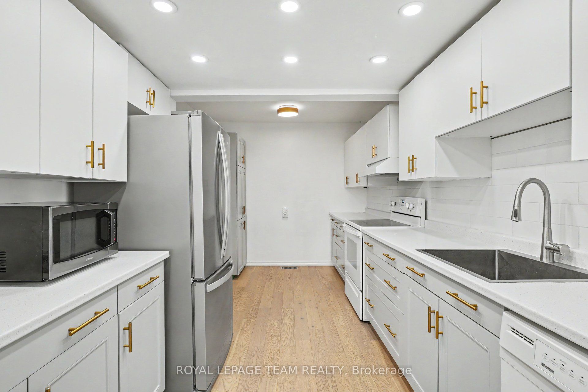 42 Sundback Lane Property Photo 8