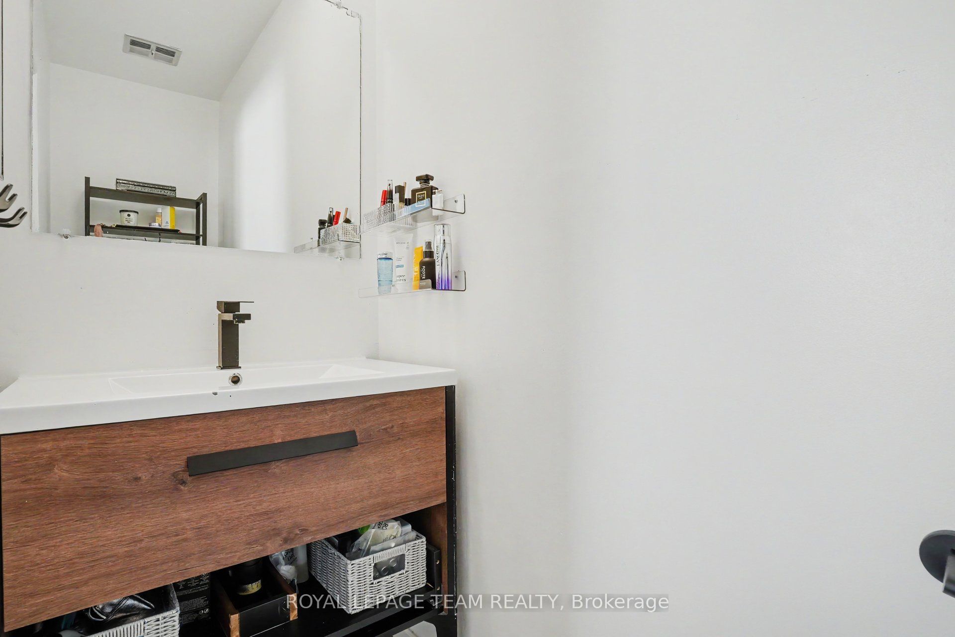 42 Sundback Lane Property Photo 15