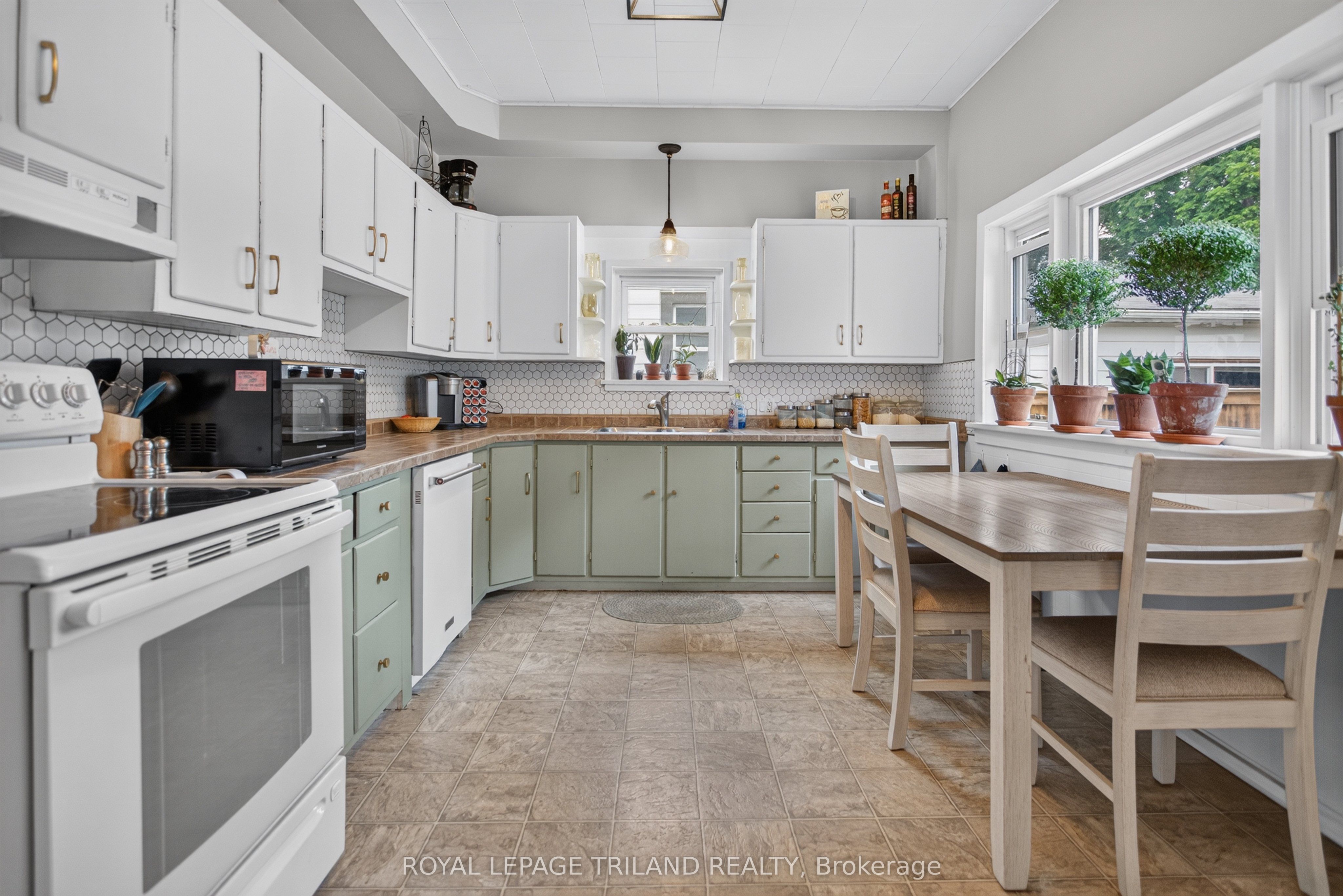 87 Chestnut Street Property Photo 17