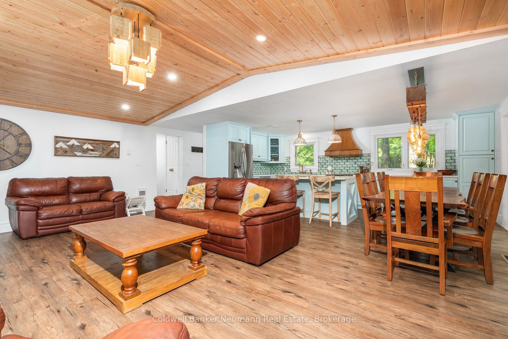 574286 Sideroad 40 Property Photo 11