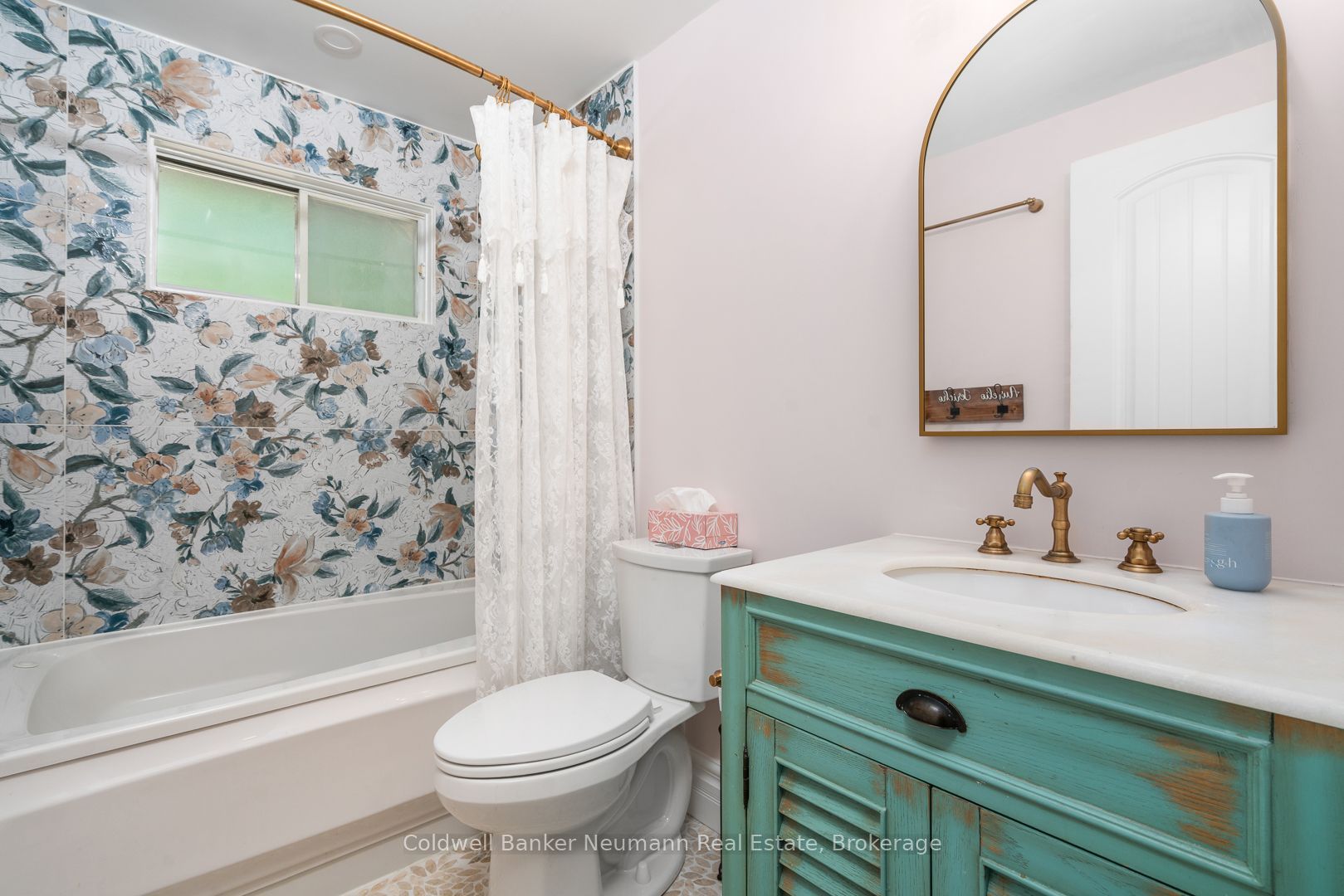 574286 Sideroad 40 Property Photo 23