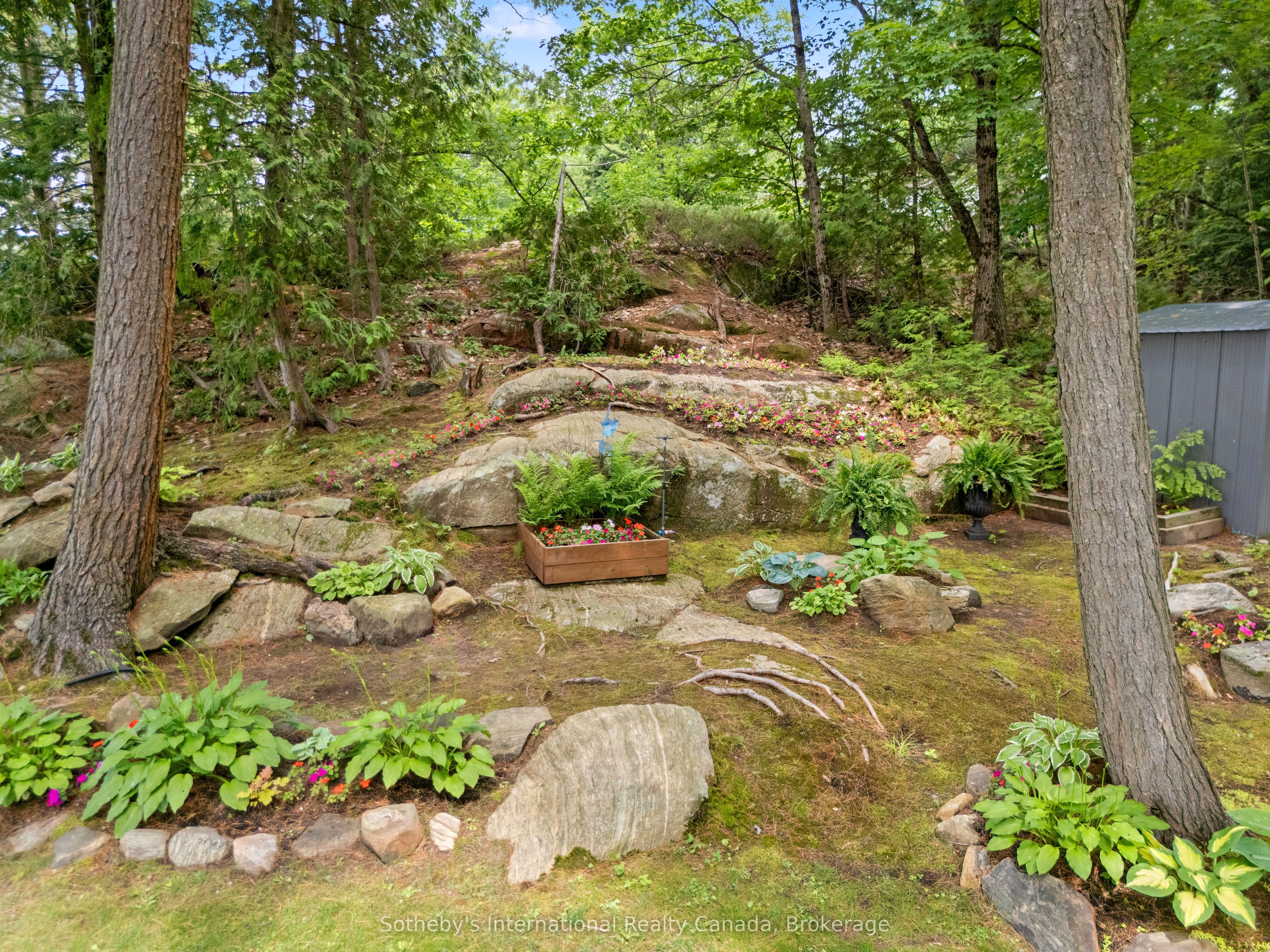 834 Eastshore Road Property Photo 23