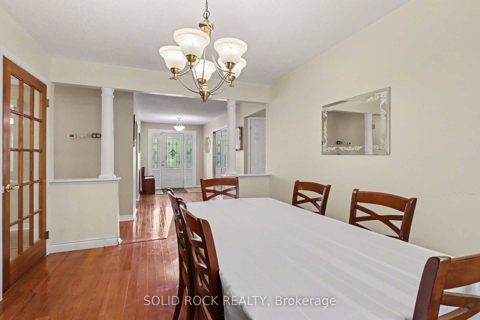 220 Highfield Crescent Property Photo 12