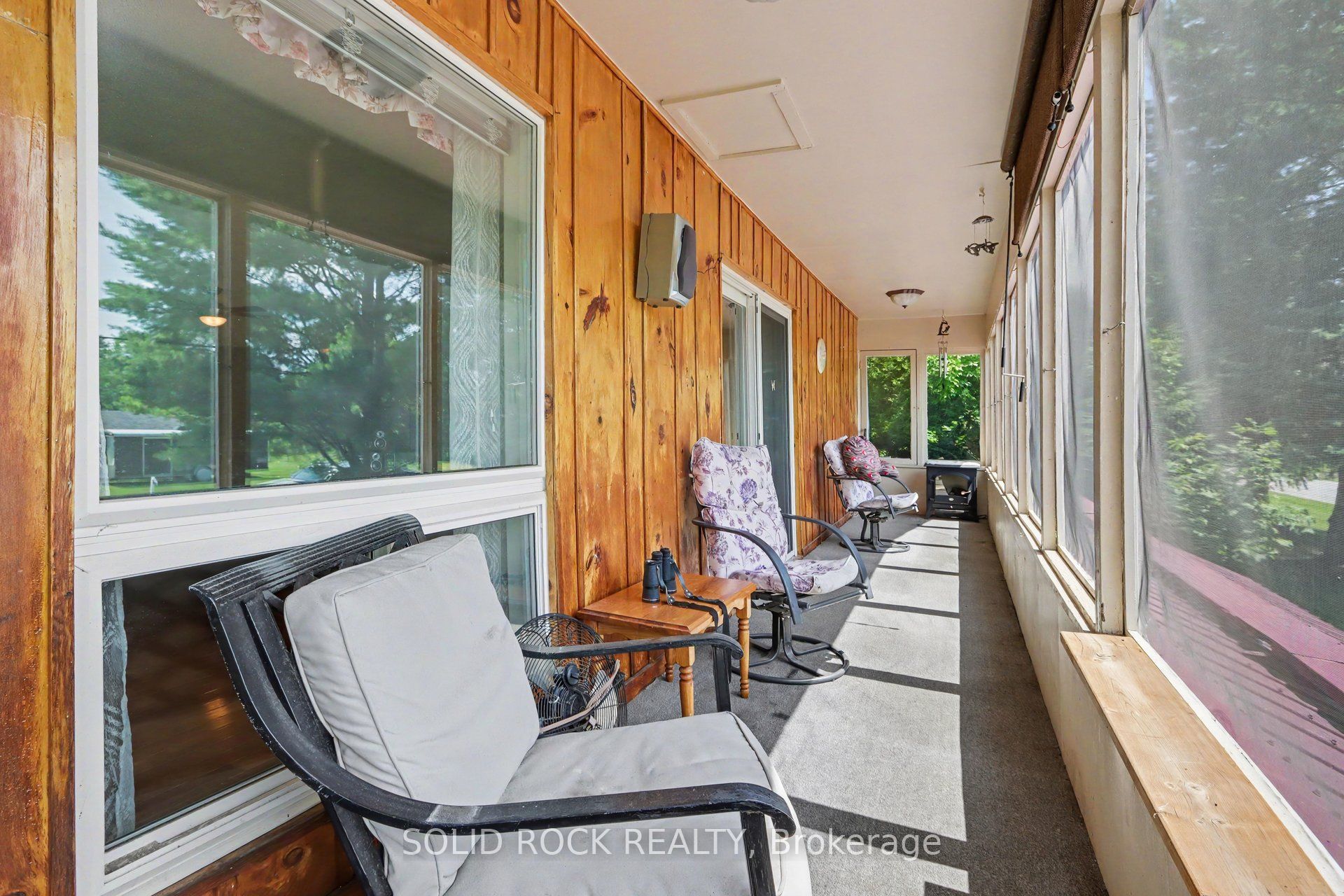 220 Highfield Crescent Property Photo 14