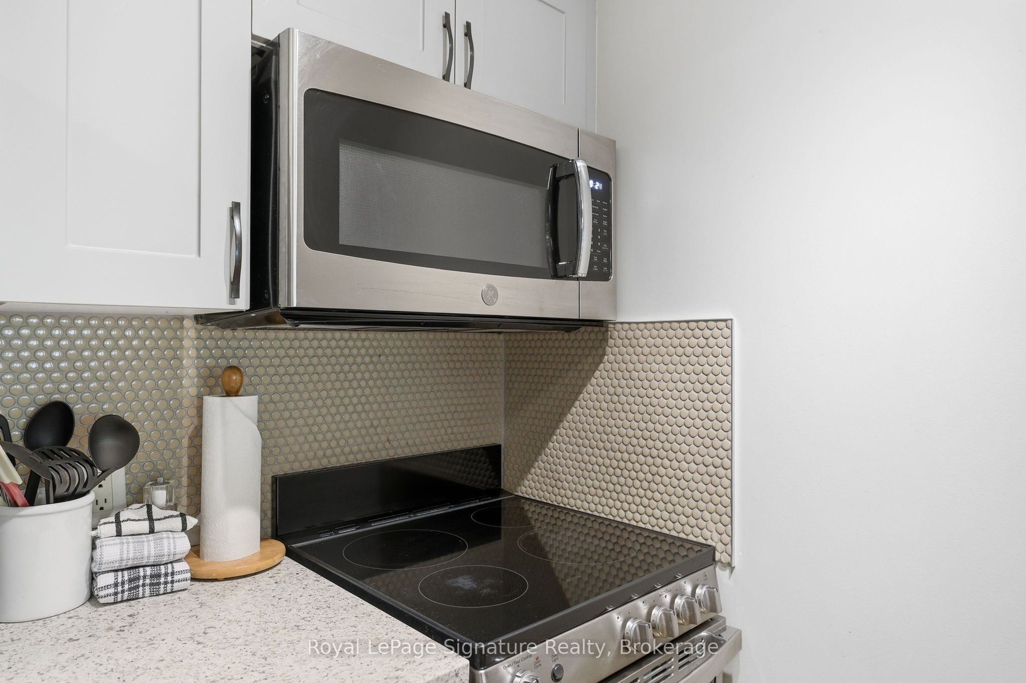 152 Jozo Weider Boulevard 201 Property Photo 10