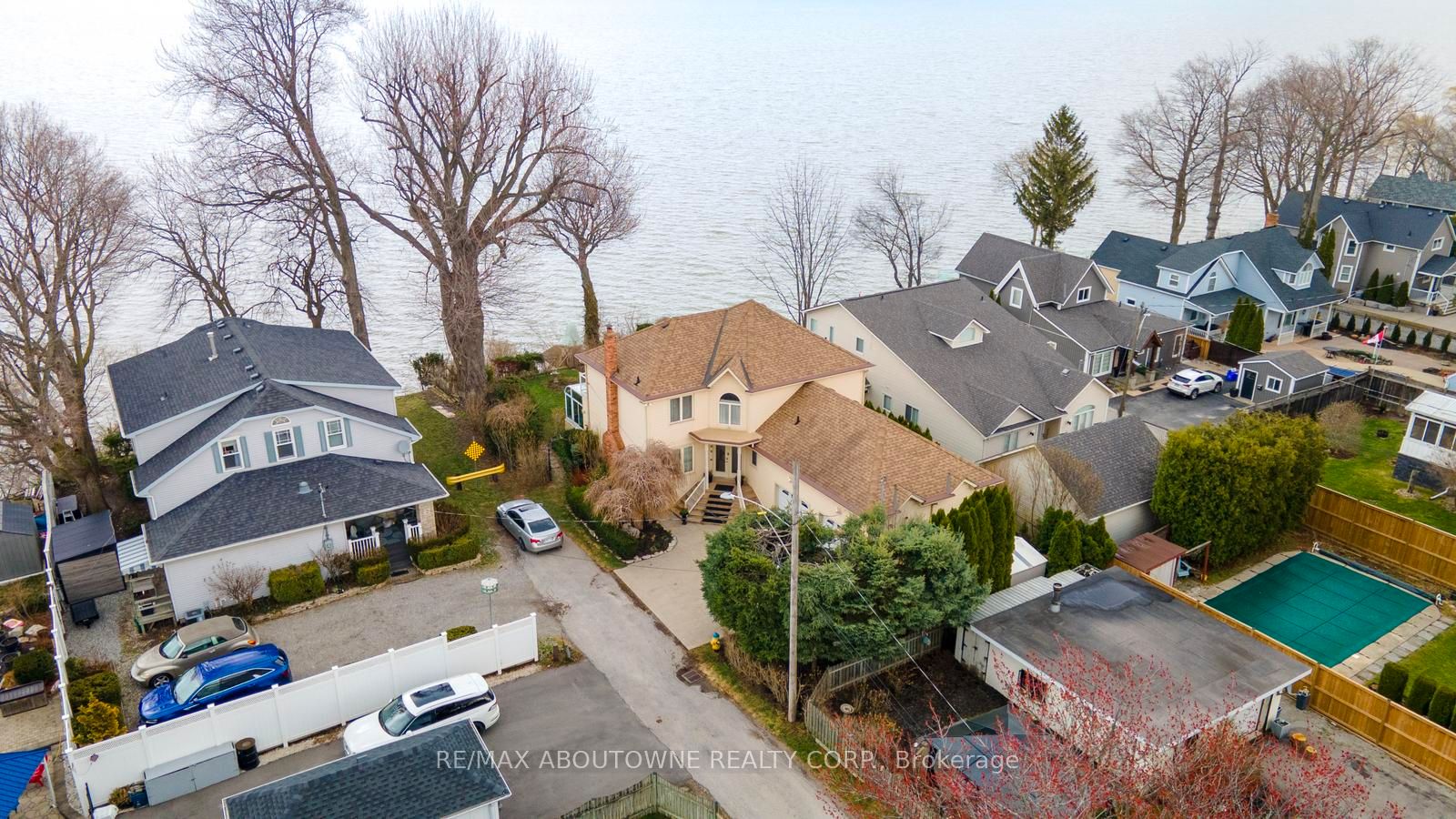 1 Twelfth Street Property Photo 2