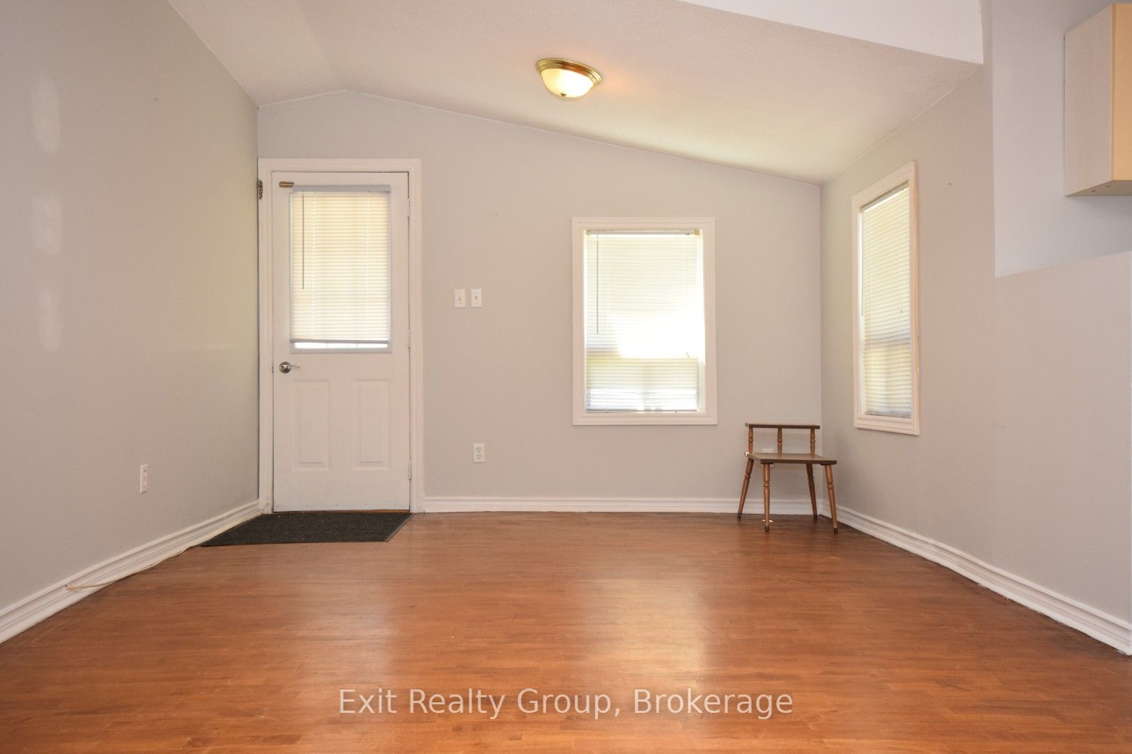64 George Street Property Photo 2