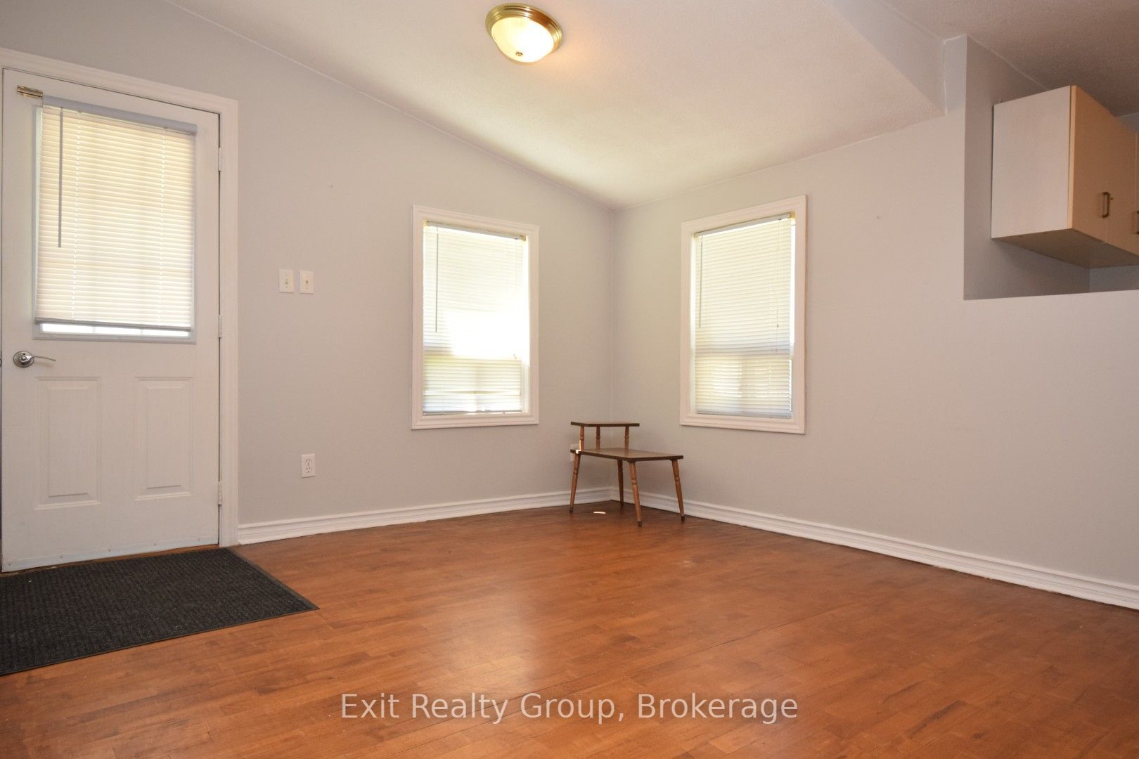 64 George Street Property Photo 3