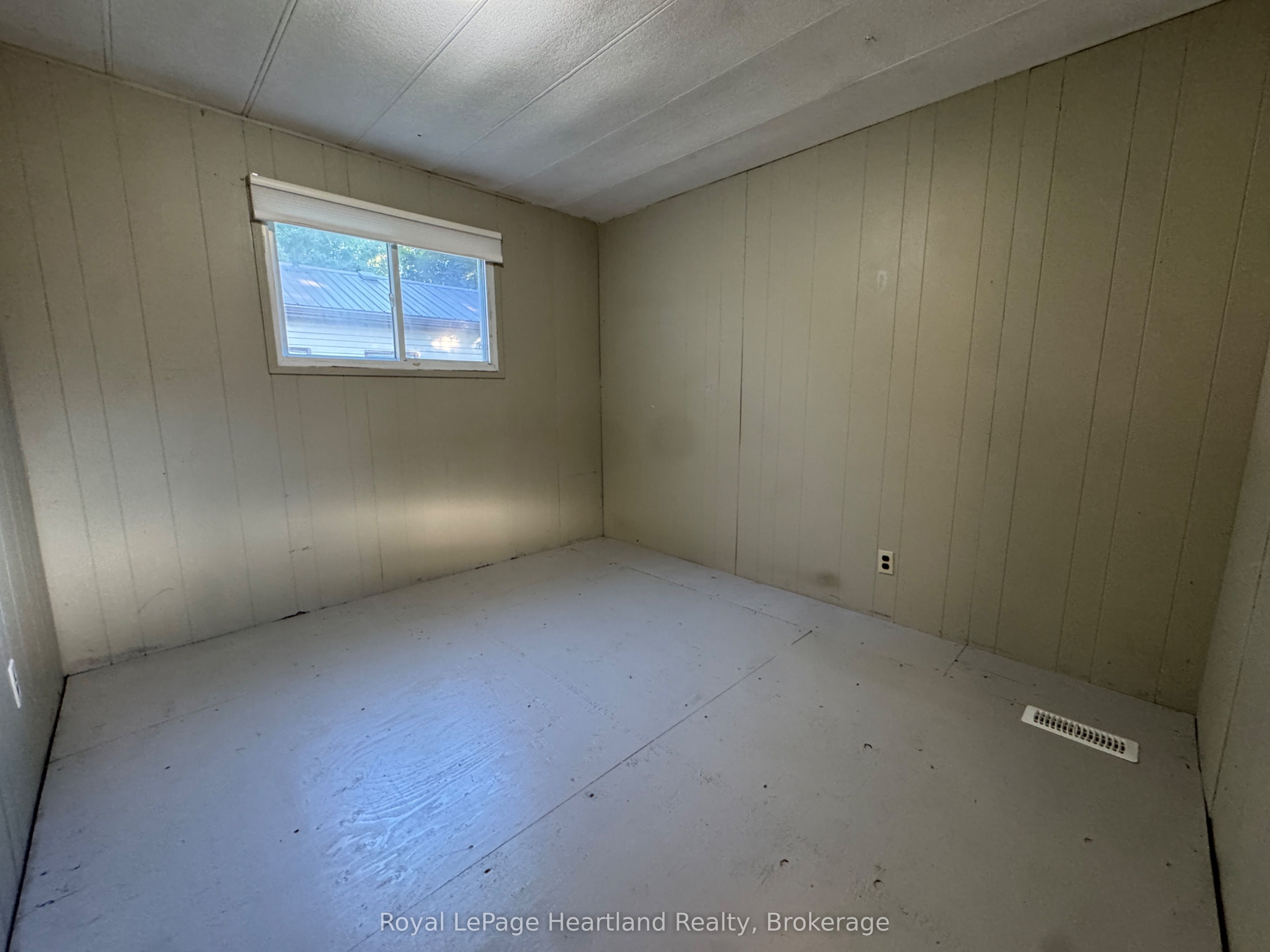 4 Trailer Park Road Property Photo 13