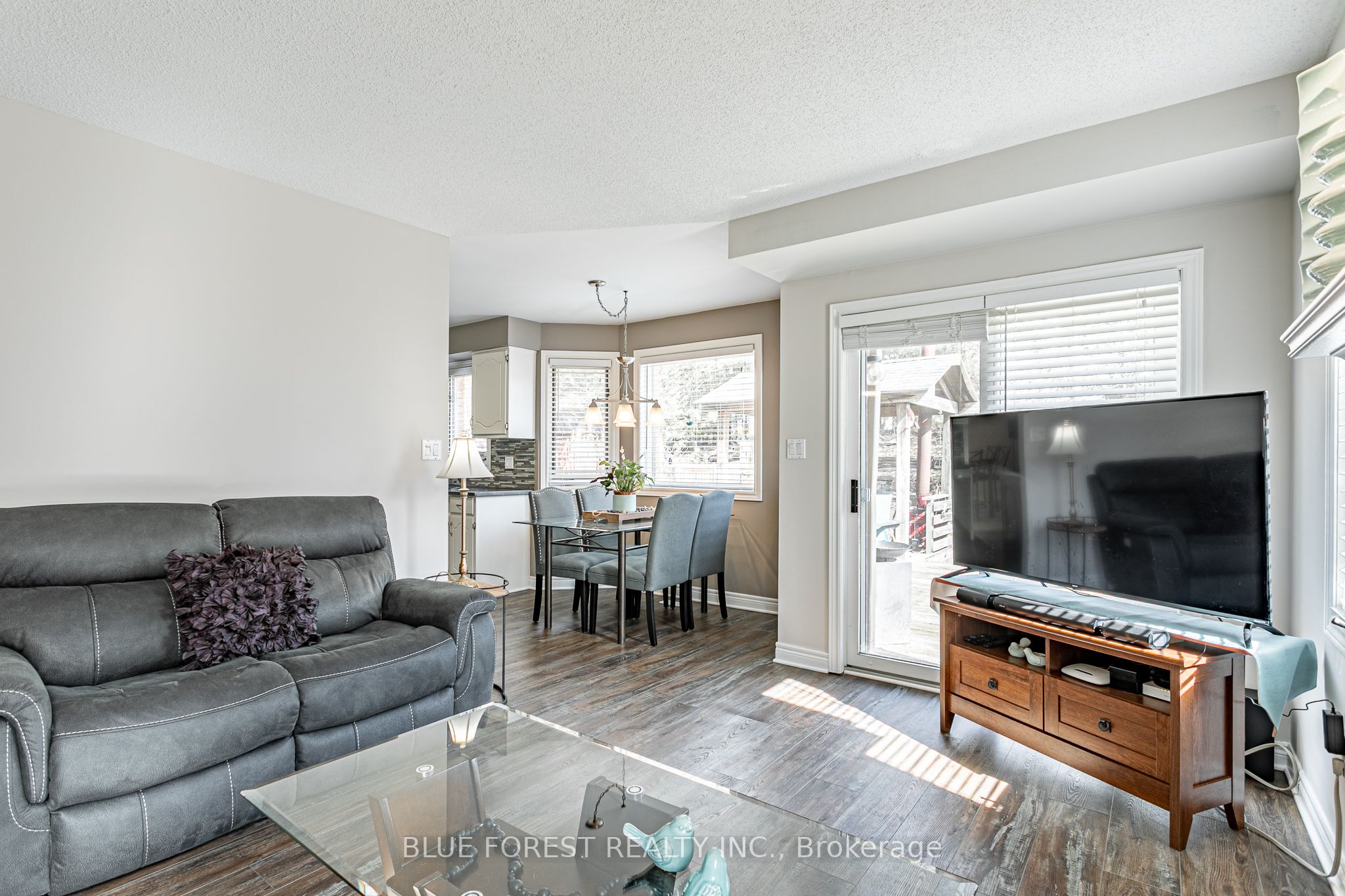 14 Eric Drive Property Photo 17