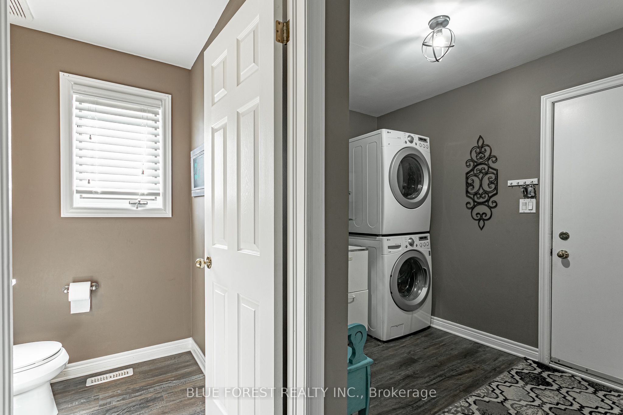 14 Eric Drive Property Photo 18