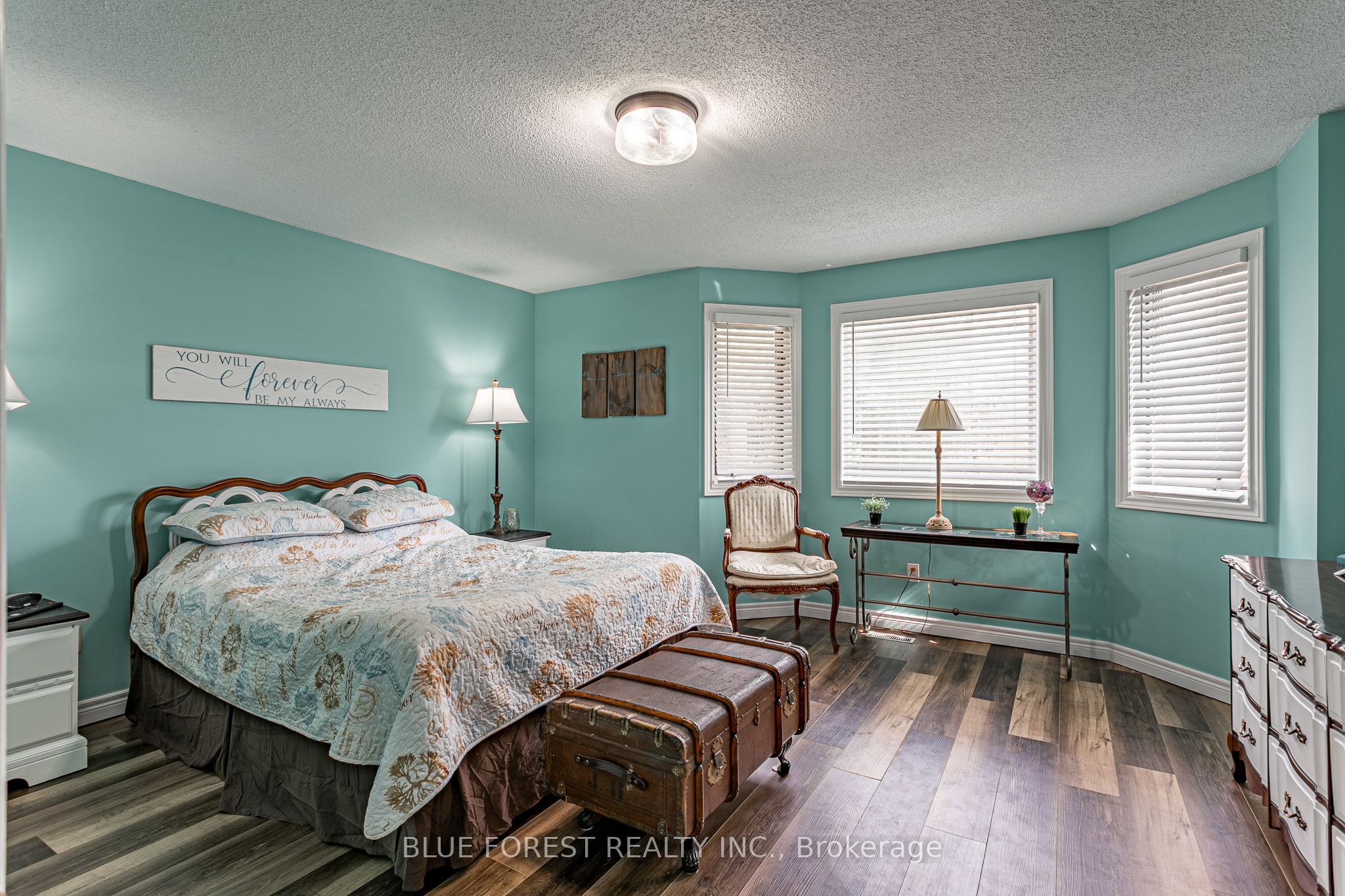 14 Eric Drive Property Photo 21