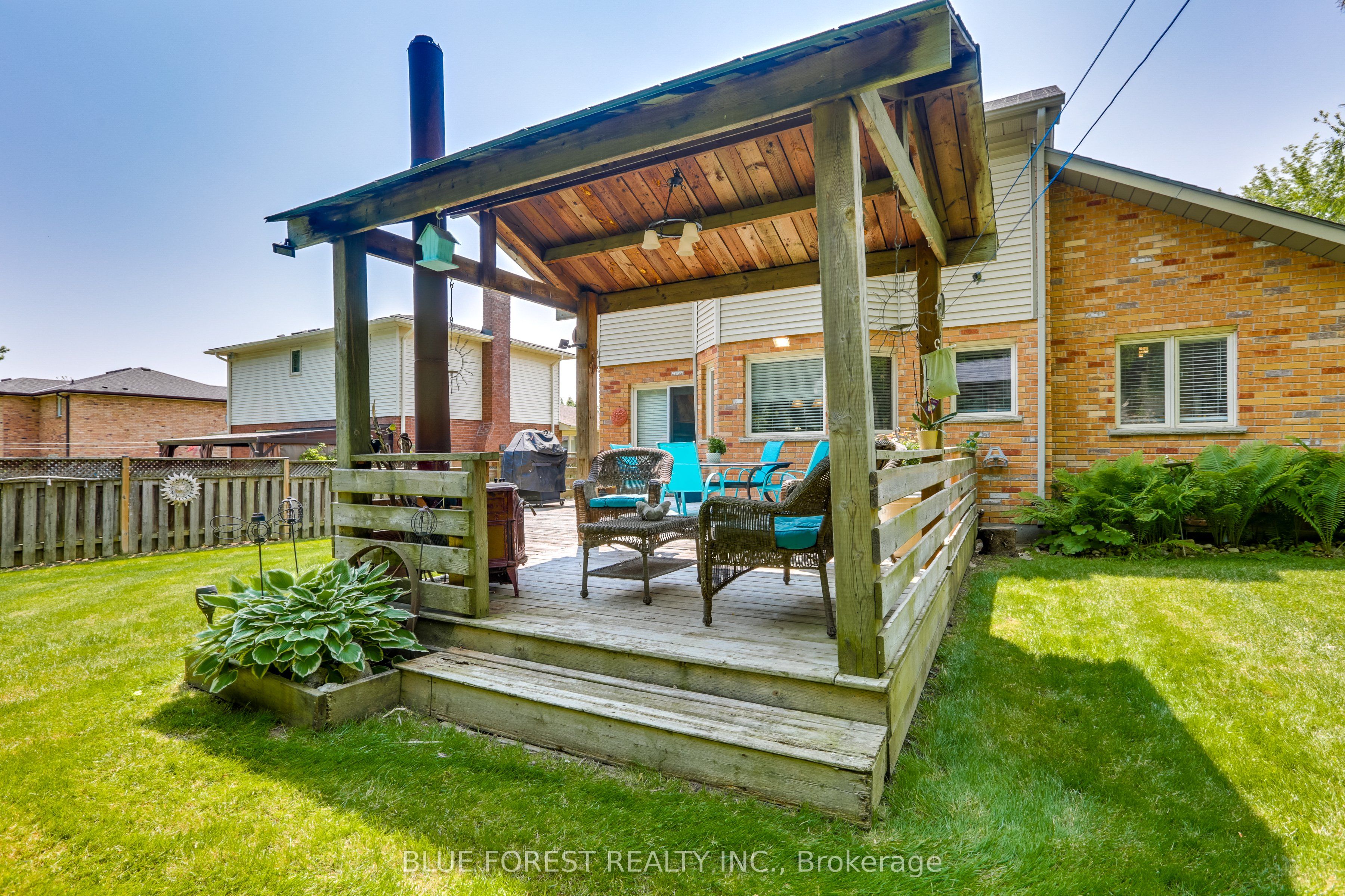 14 Eric Drive Property Photo 36