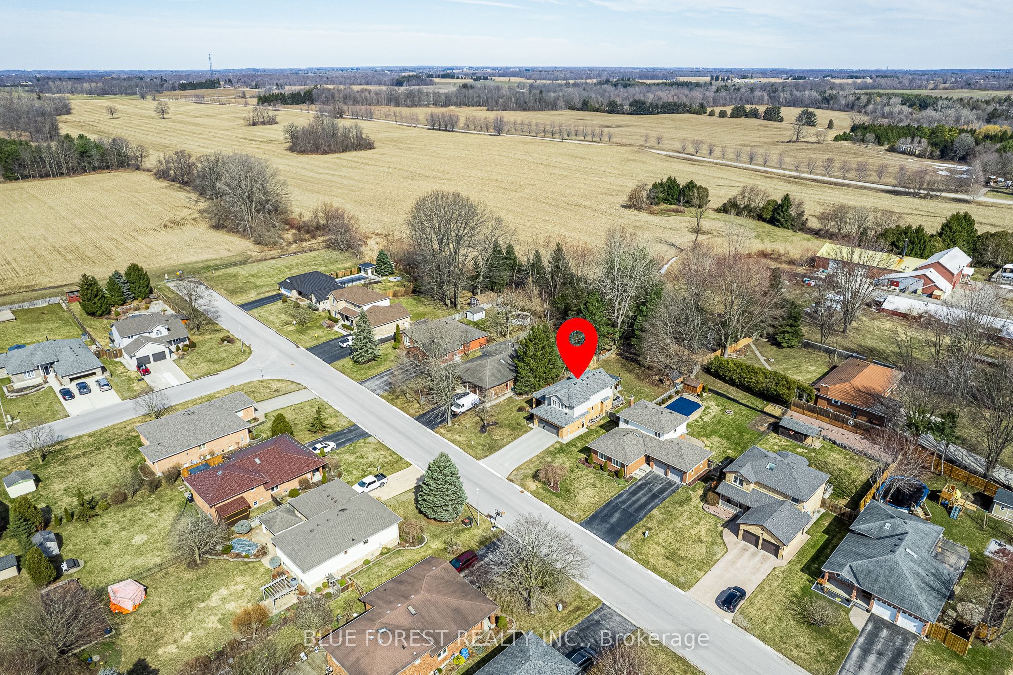 14 Eric Drive Property Photo 45