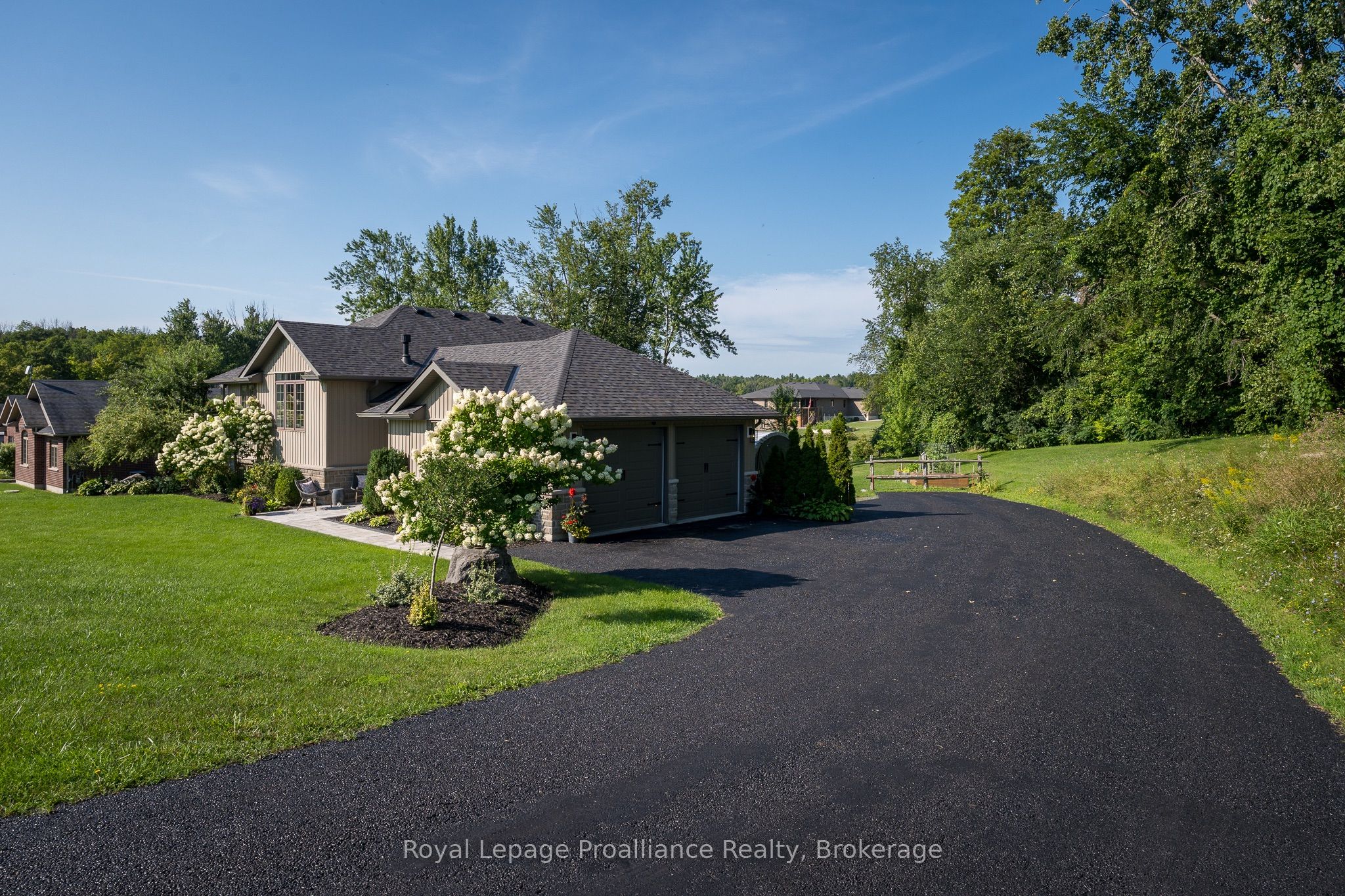 47 Windwhisper Drive Property Photo 44