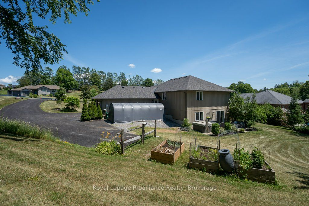47 Windwhisper Drive Property Photo 46