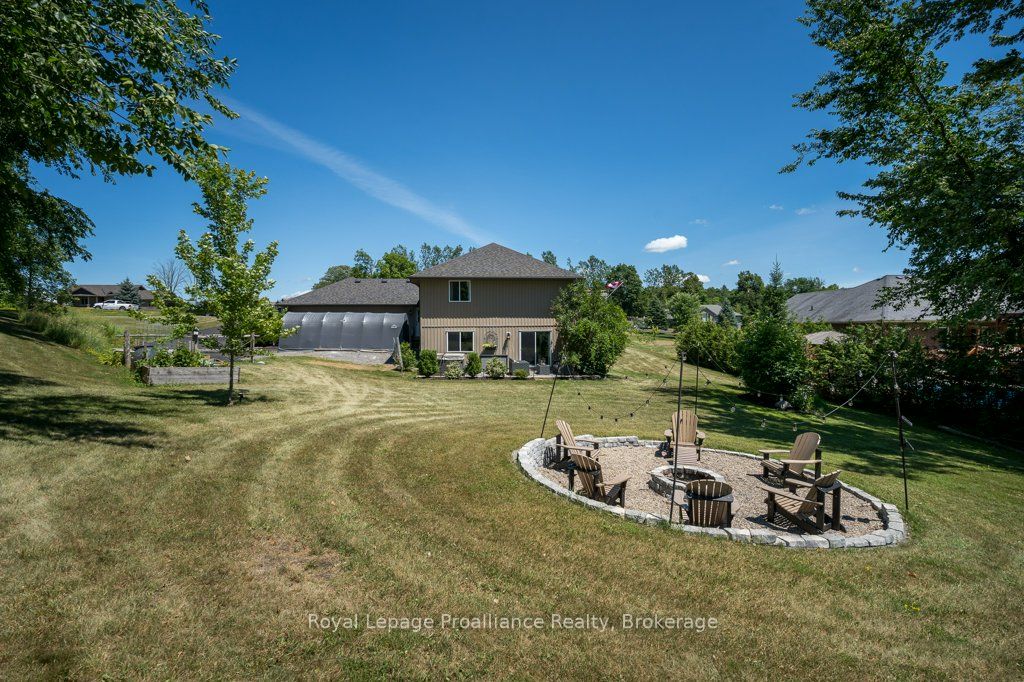 47 Windwhisper Drive Property Photo 49