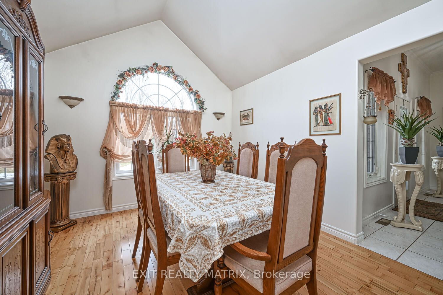 2573 Mitchell Street Property Photo 13