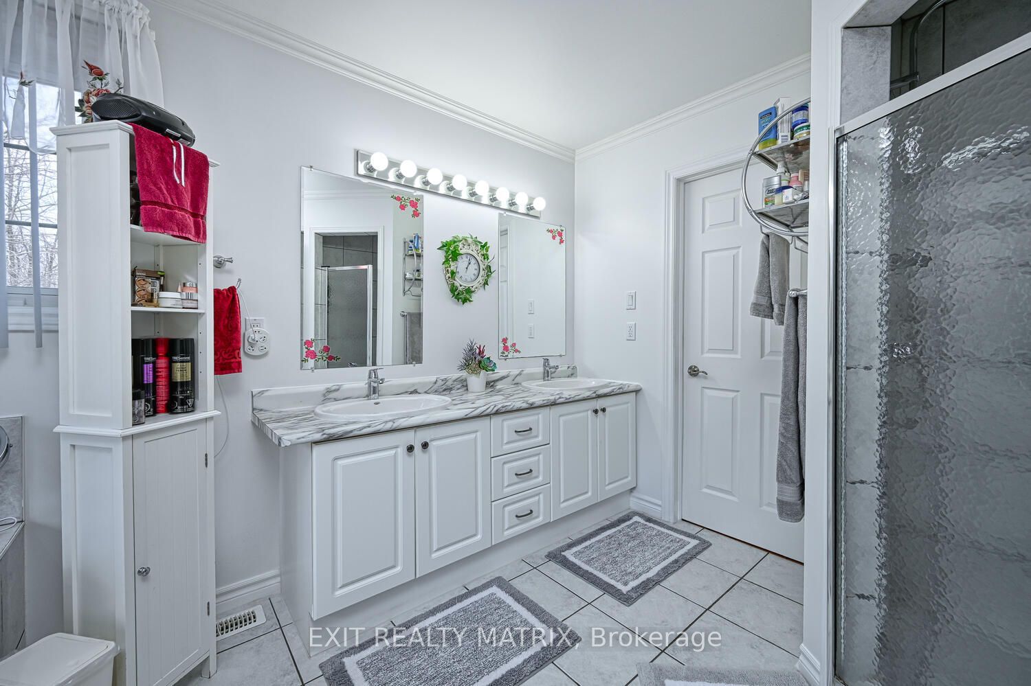 2573 Mitchell Street Property Photo 17