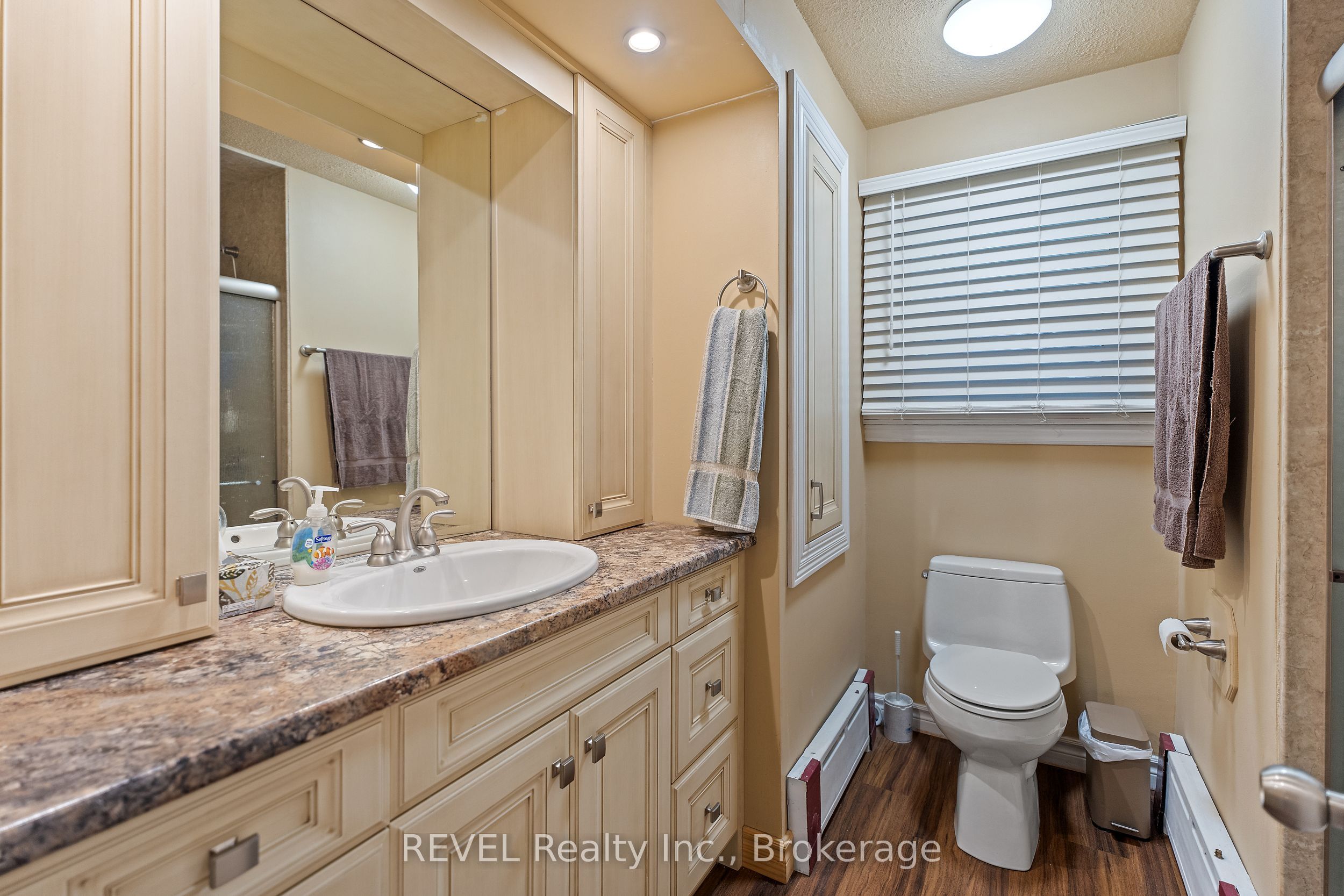 6398 Mountain Road Property Photo 17