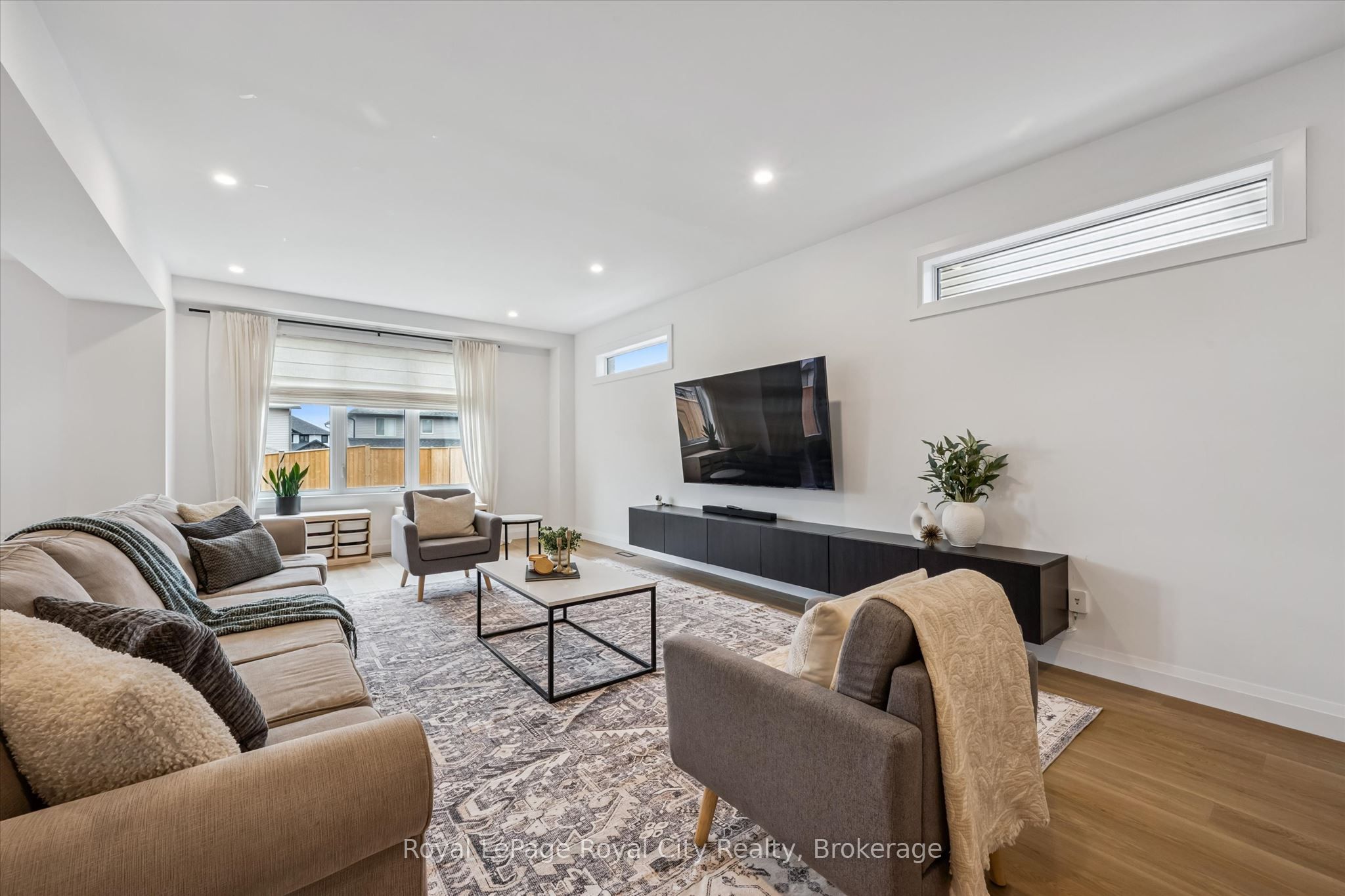 203 Schmidt Drive Property Photo 11