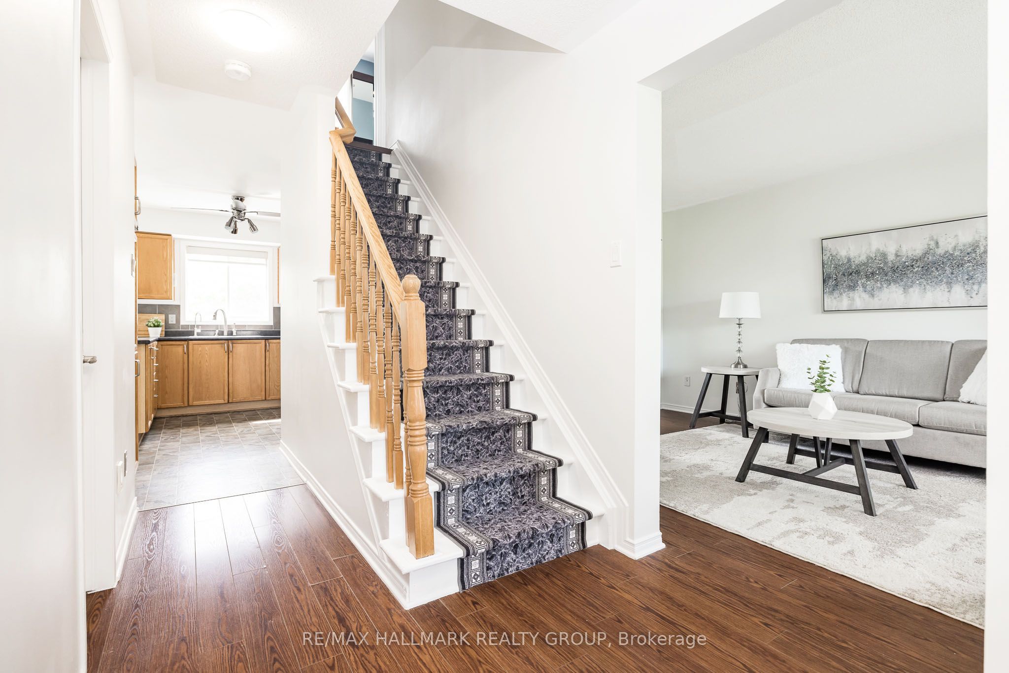 702 Maley Street Property Photo 6
