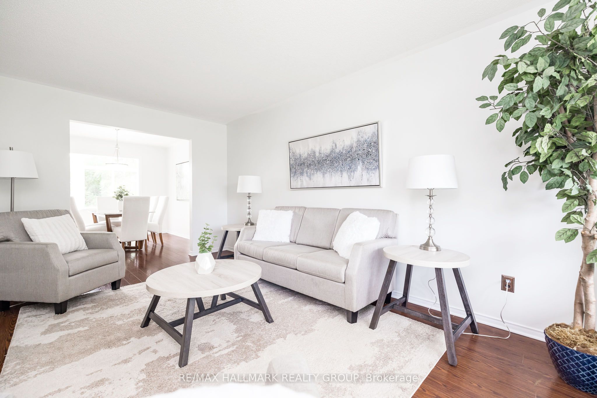 702 Maley Street Property Photo 10