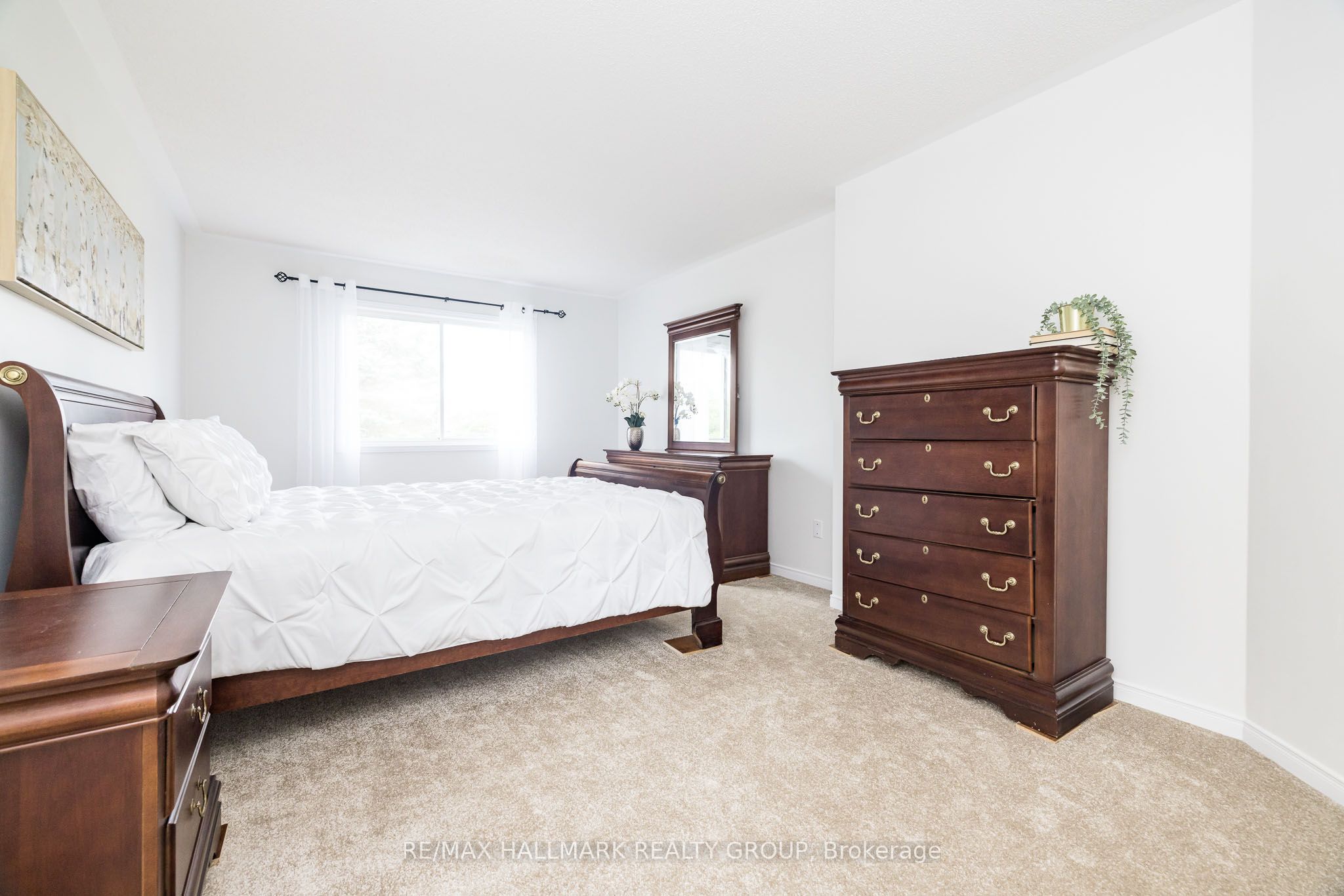702 Maley Street Property Photo 23