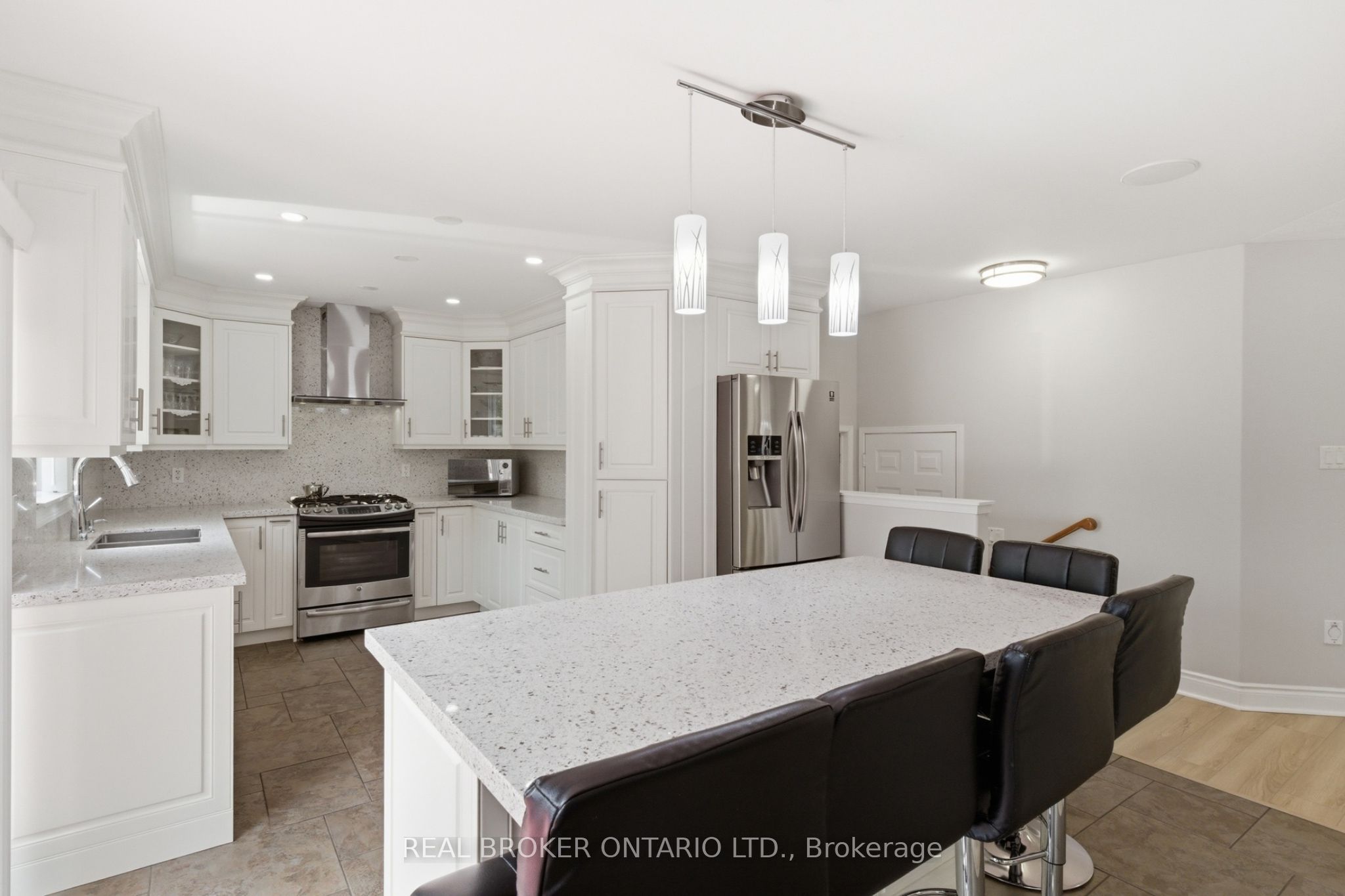135 Blackburn Drive Property Photo 15