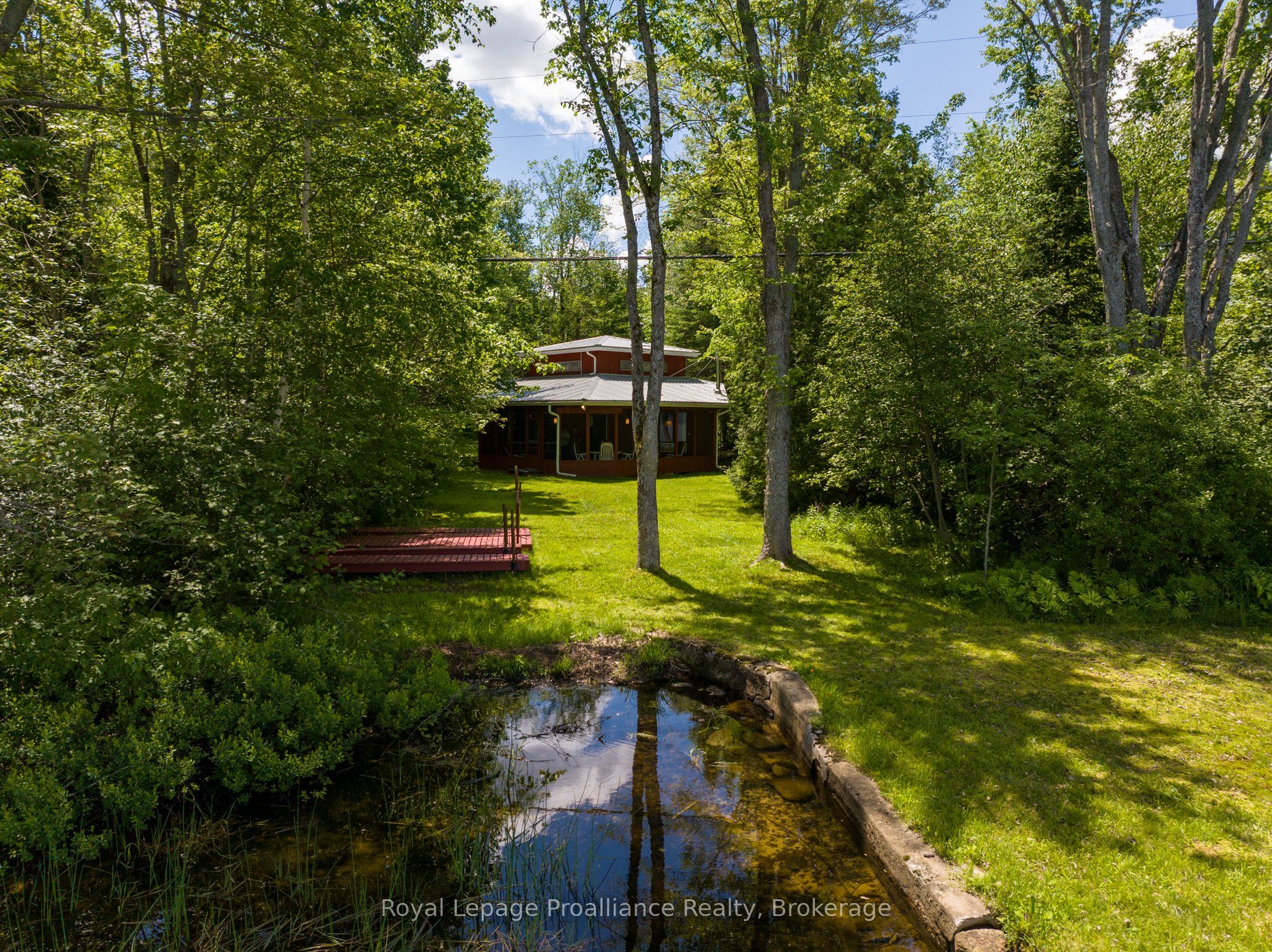 1185 Hughes Landing Road Property Photo 4