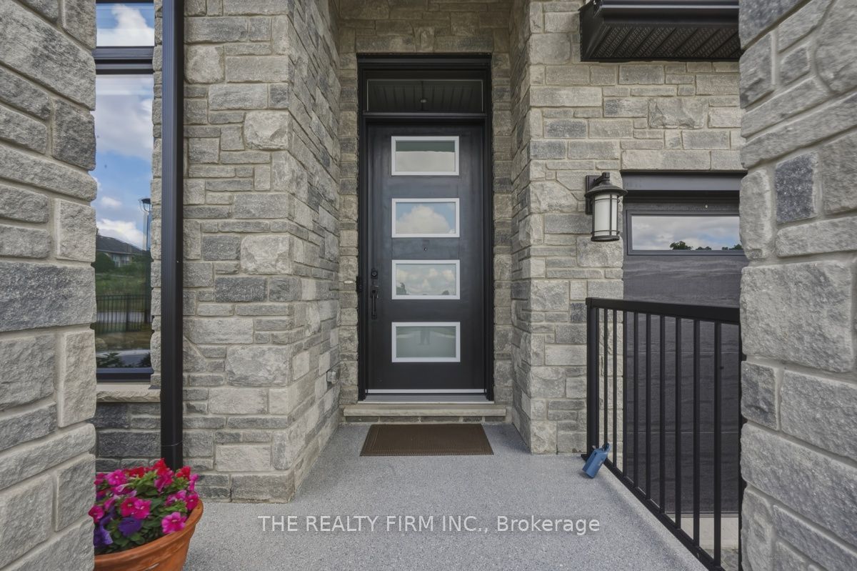 6990 Clayton Walk 1 Property Photo 4