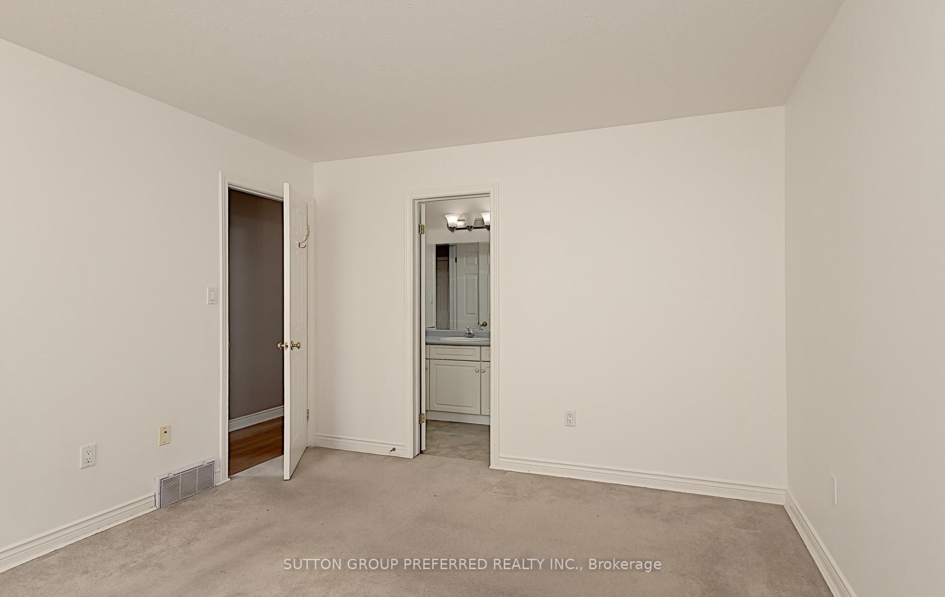 254 Kettle Creek Drive Property Photo 31